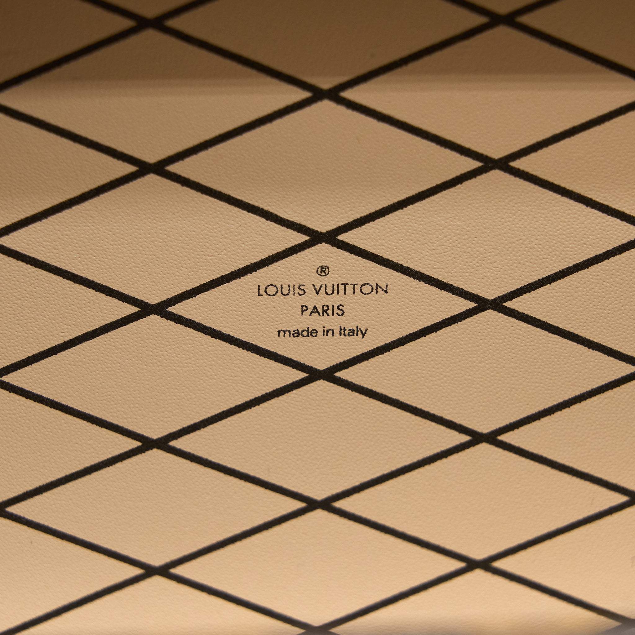LOUIS VUITTON PETITE MALLE MONOGRAM CANVAS GHW (NEW VERSION)