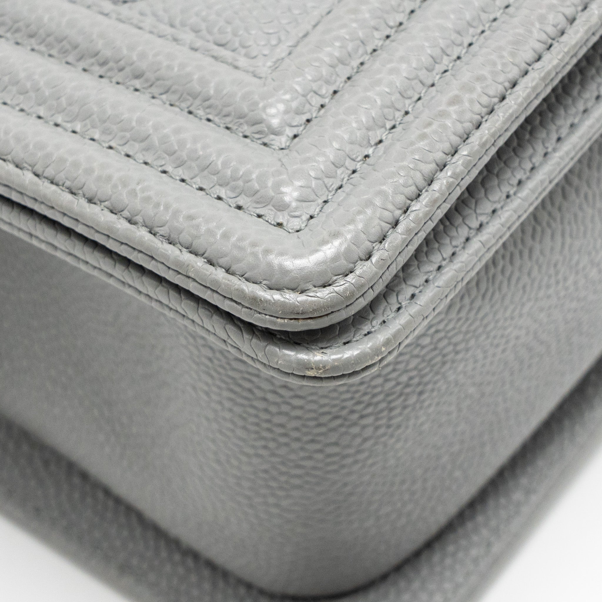 CHANEL MEDIUM BOY BAG CHEVRON CAVIAR GREY RUTHENIUM SILVER HARDWARE