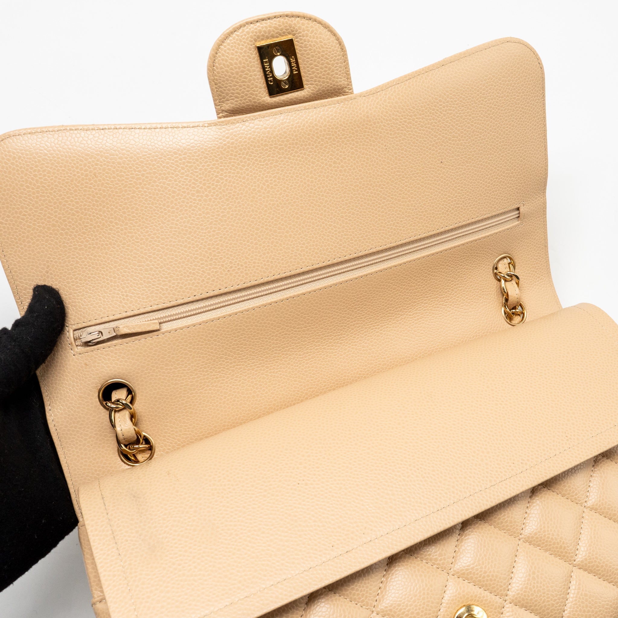 CHANEL JUMBO CLASSIC DOUBLE FLAP BAG CAVIAR BEIGE GHW (MICROCHIP)