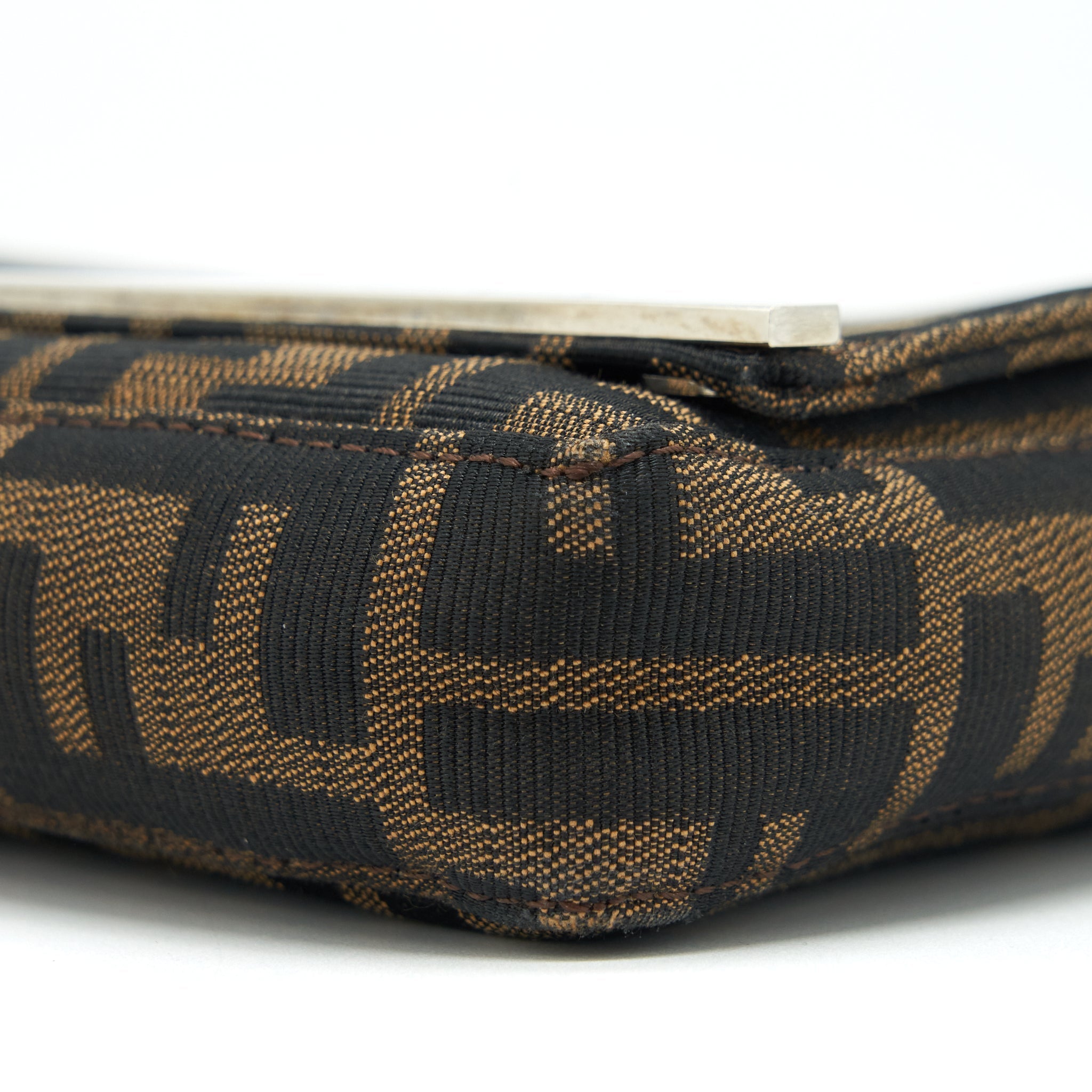 FENDI VINTAGE FF LOGO SHOULDER BAG