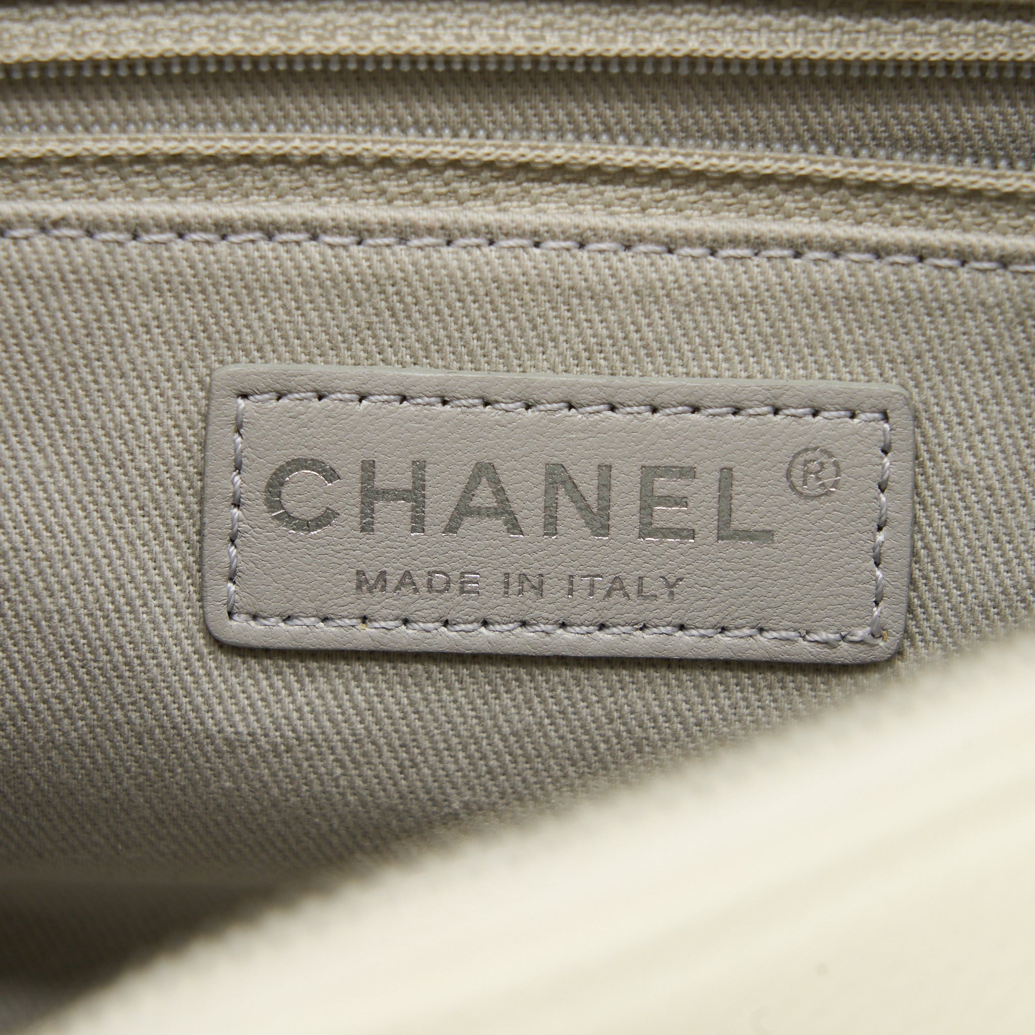 CHANEL QUILTED FLAP BAG CAVIAR WHITE SHW
