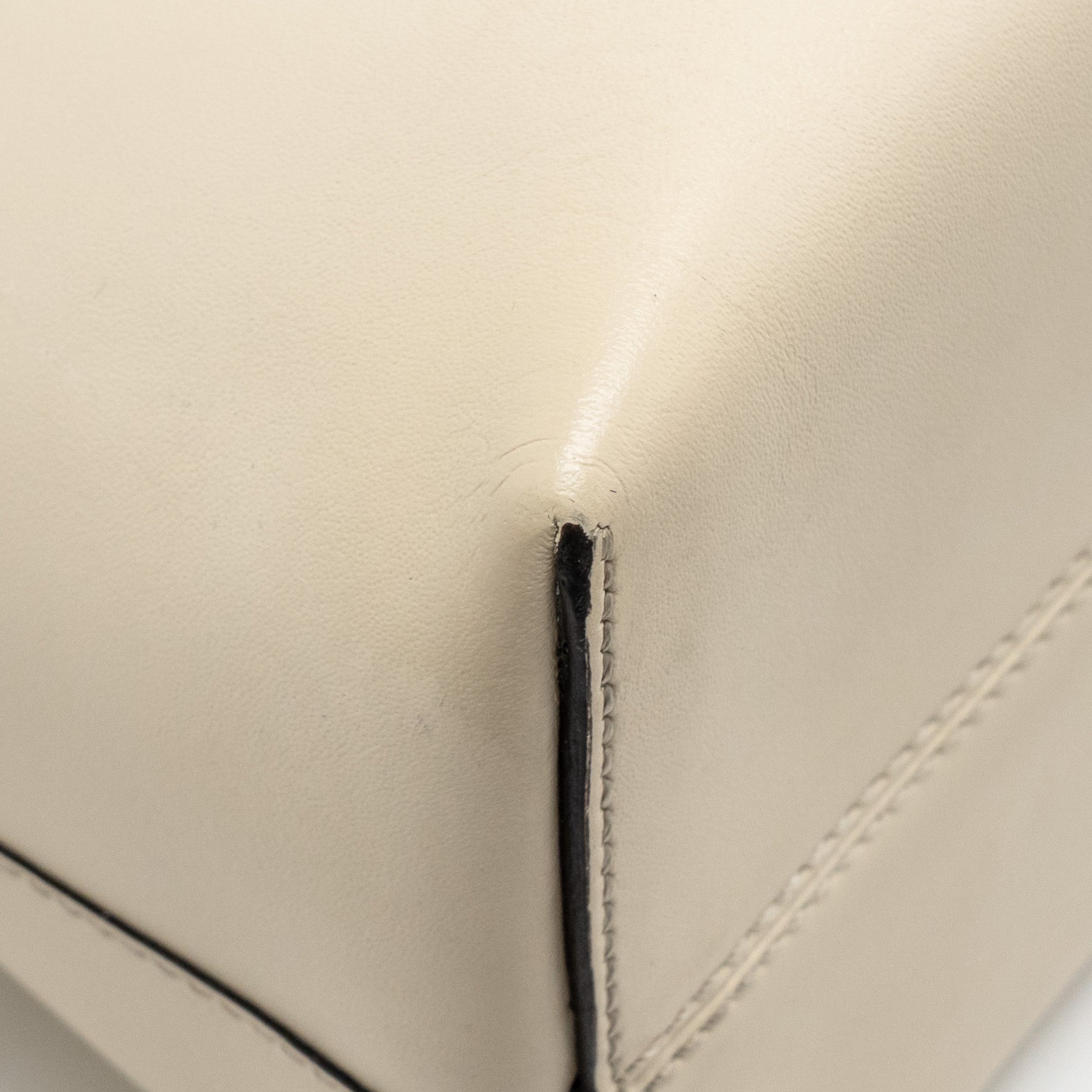 FENDI BY THE WAY BOSTON BAG CALFSKIN LIGHT BEIGE SHW