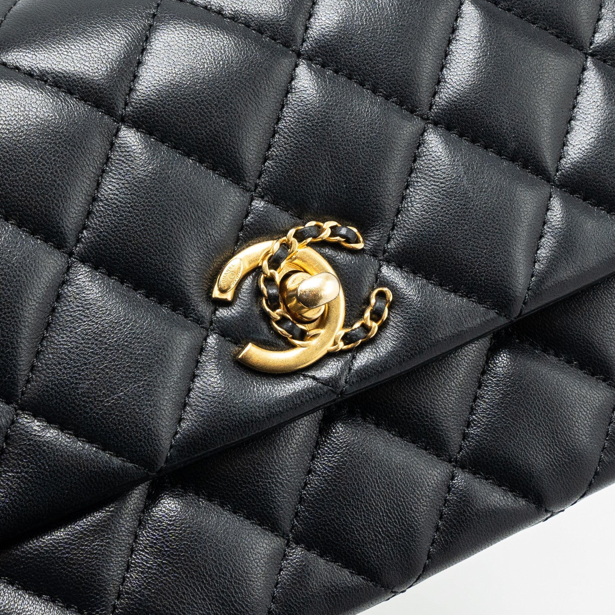 CHANEL 22A MINI SQUARE FLAP BAG LAMBSKIN BLACK GHW (MICROCHIP)