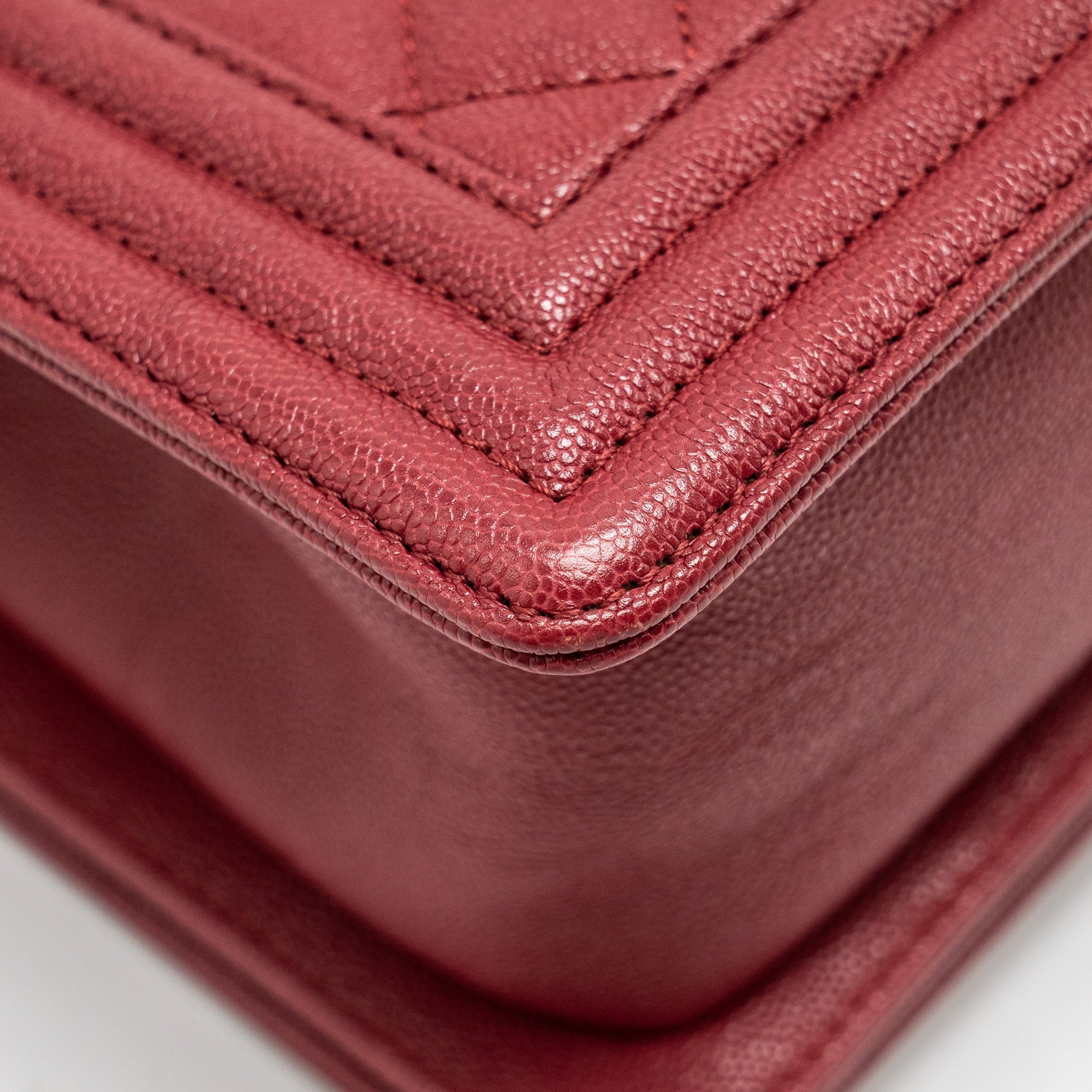 CHANEL MEDIUM BOY BAG CAVIAR RED GHW