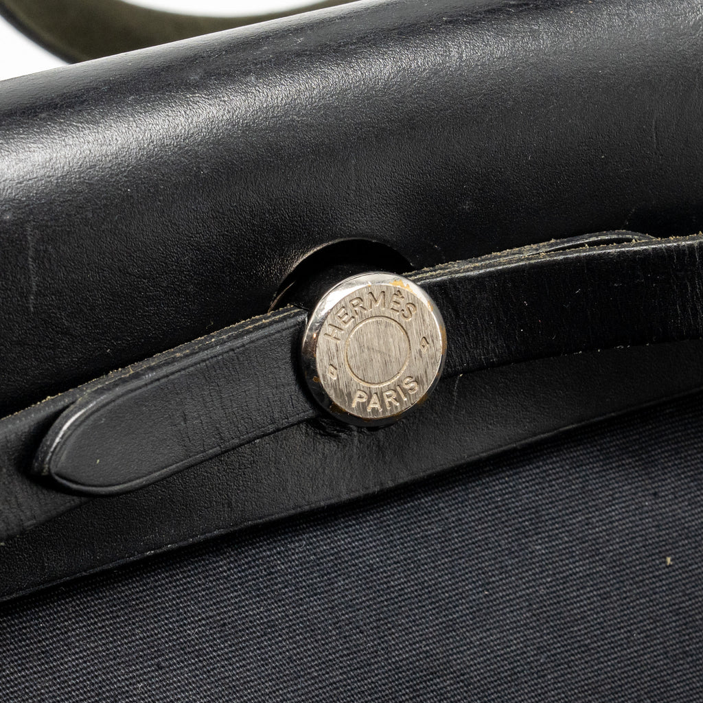 HERMES HERBAG 31 ZIP BAG CANVAS/HUNTER LEATHER BLACK SHW