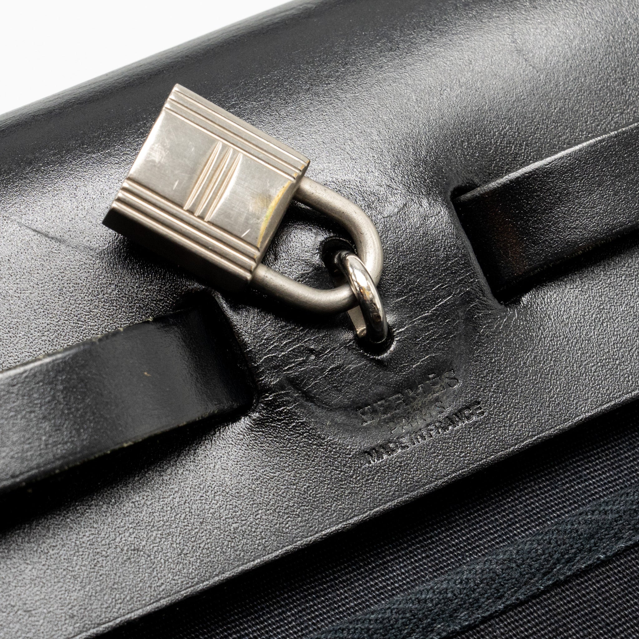 HERMES HERBAG 31 ZIP BAG CANVAS/HUNTER LEATHER BLACK SHW