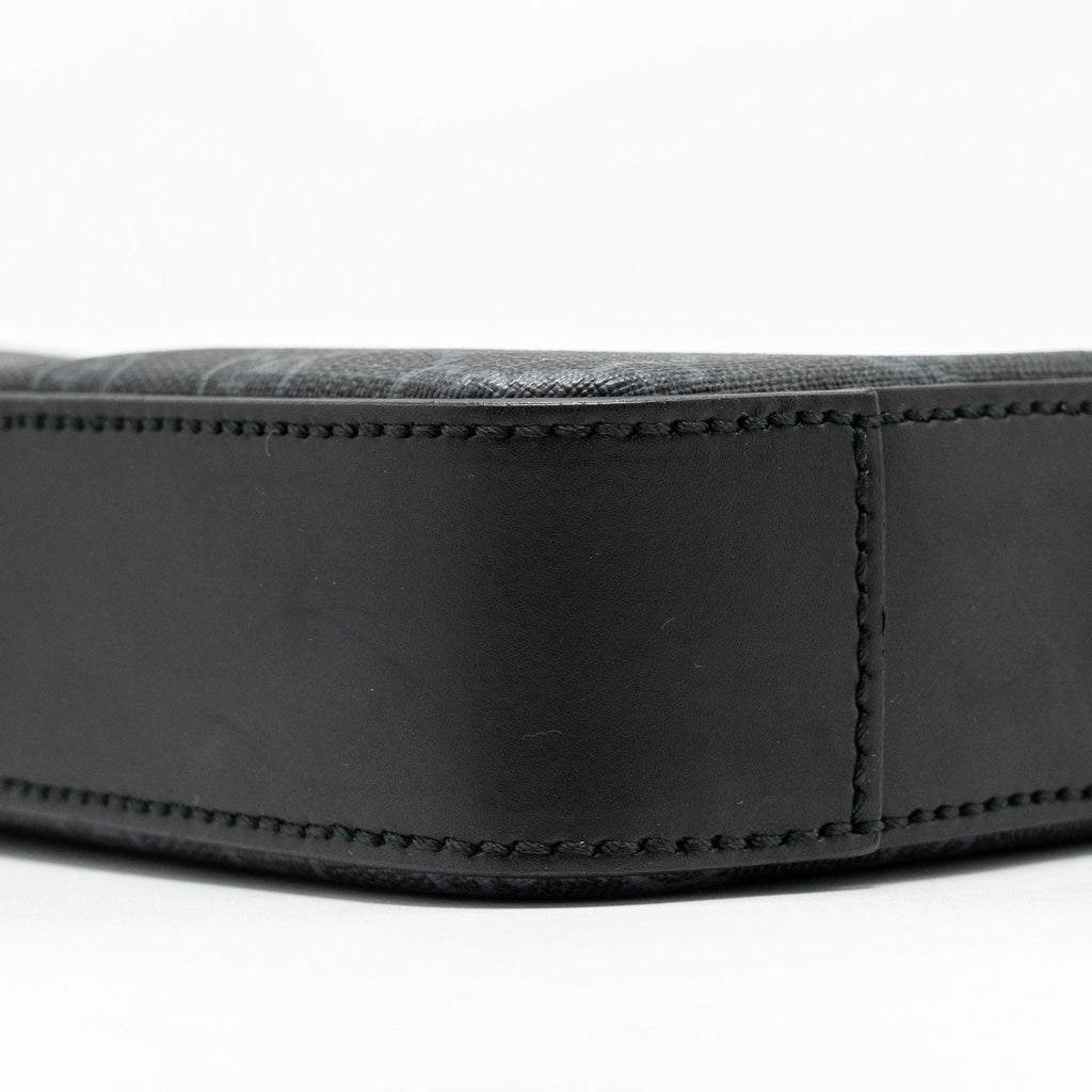 GUCCI POUCH GG SUPREME CANVAS BLACK SHW