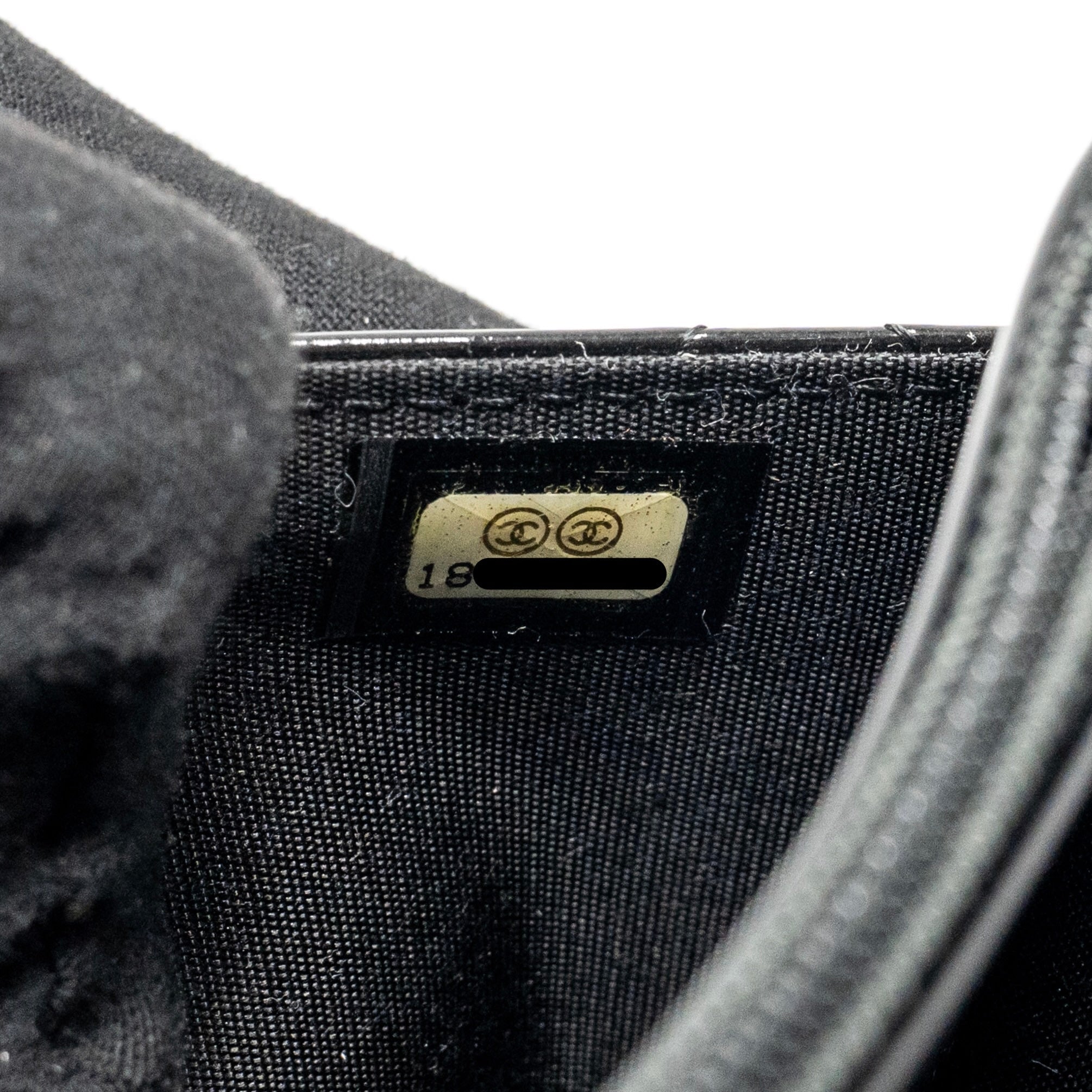 CHANEL WALLET ON CHAIN PATENT LEATHER BLACK SHW