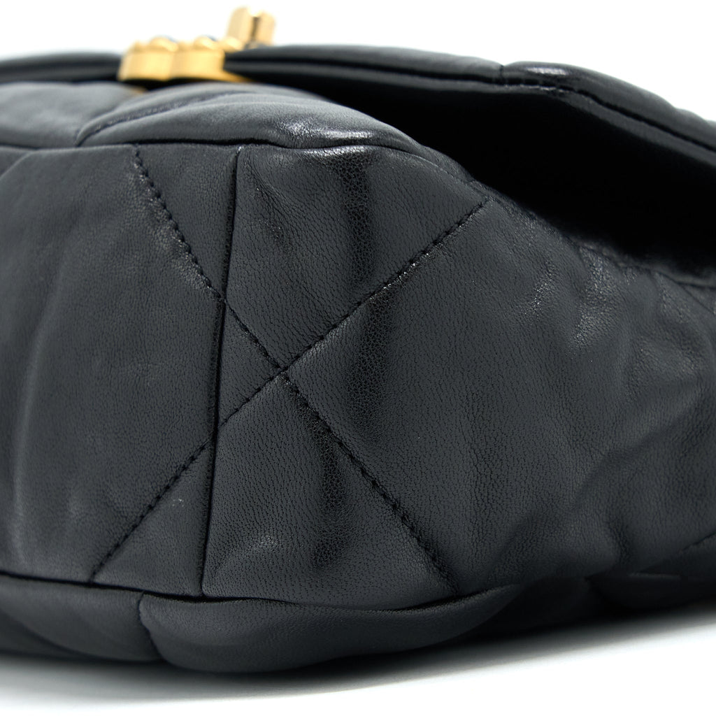 CHANEL SMALL 19 BAG GOATSKIN BLACK MULTICOLOUR HARDWARE