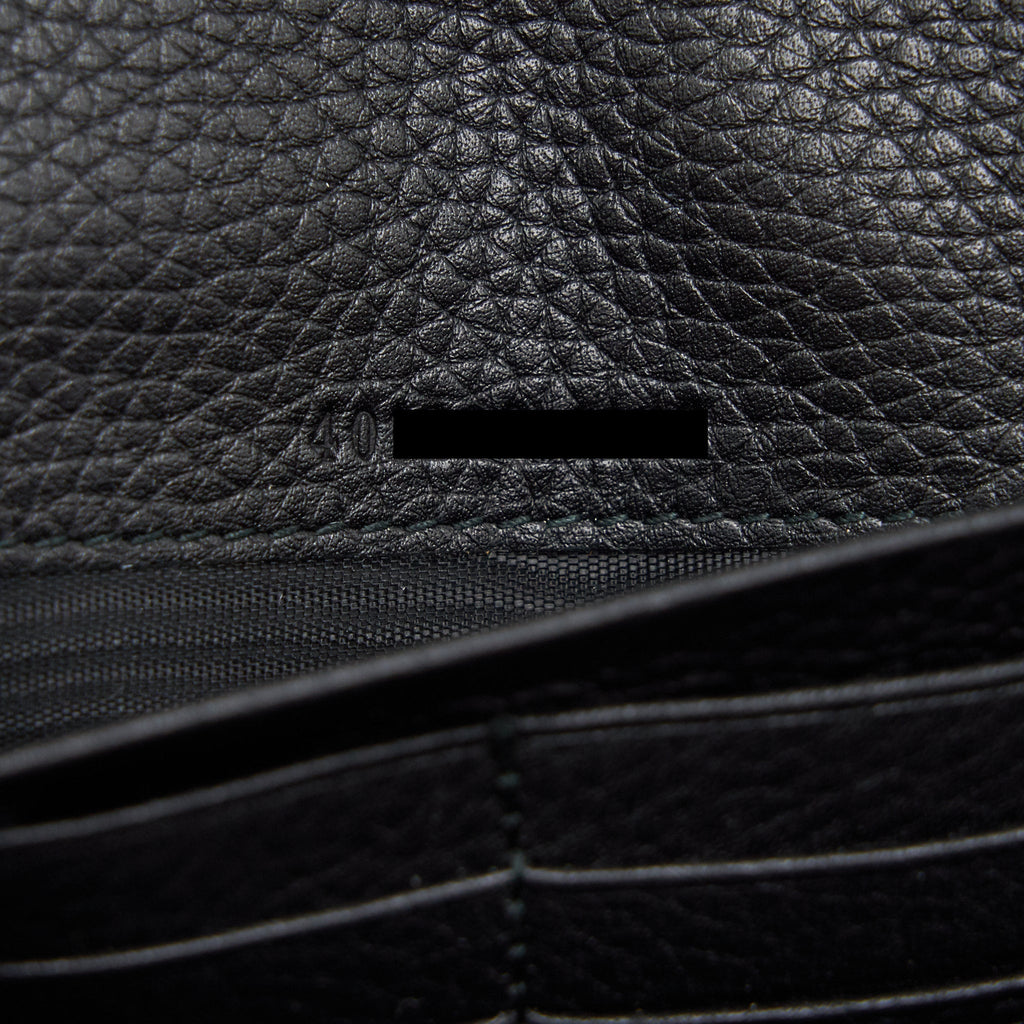 GUCCI GRAINED CALFSKIN GG LOGO WALLET ON CHAIN WITH GHW