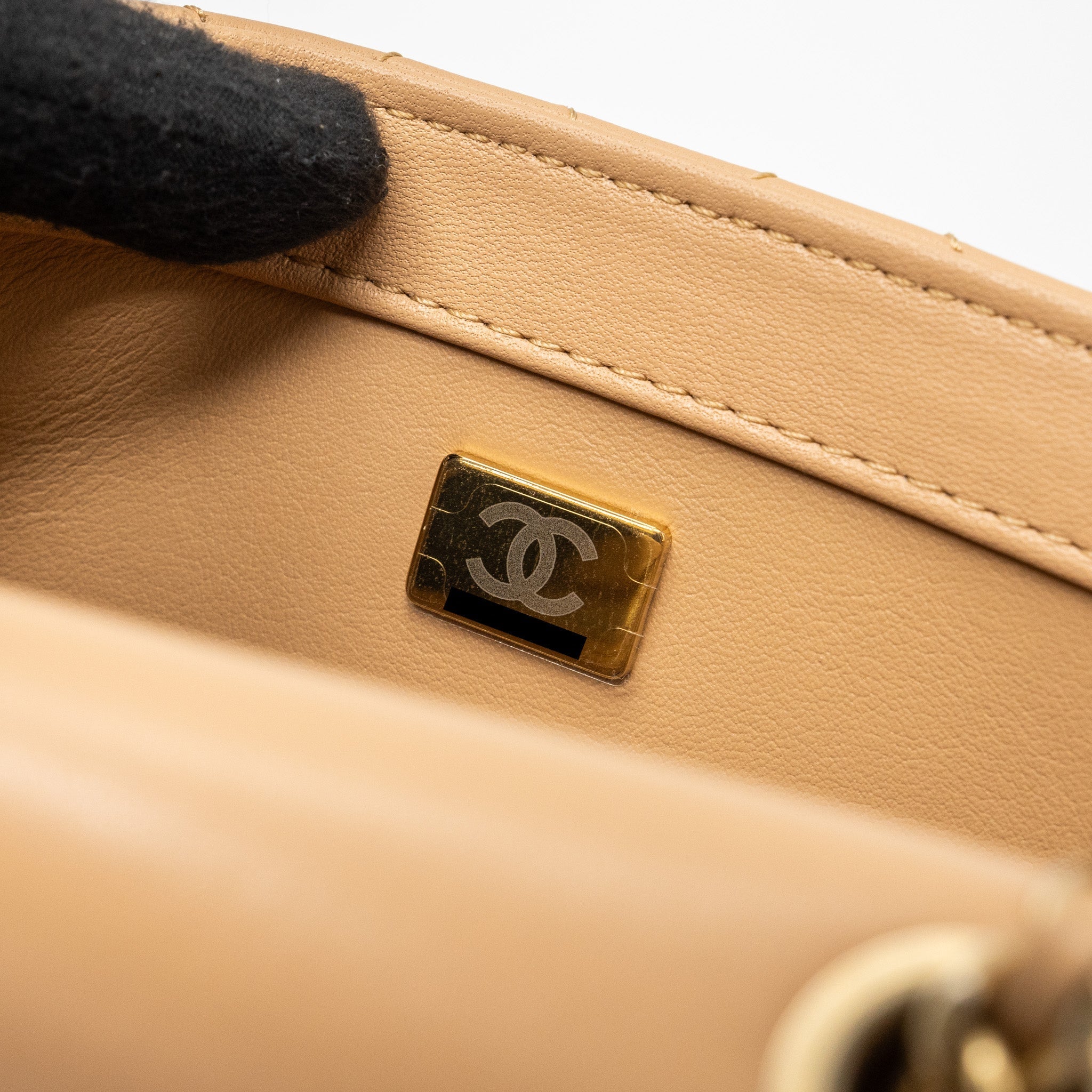 CHANEL 23K PEARL CRUSH MINI SQUARE FLAP BAG LAMBSKIN BEIGE GHW (MICROCHIP)