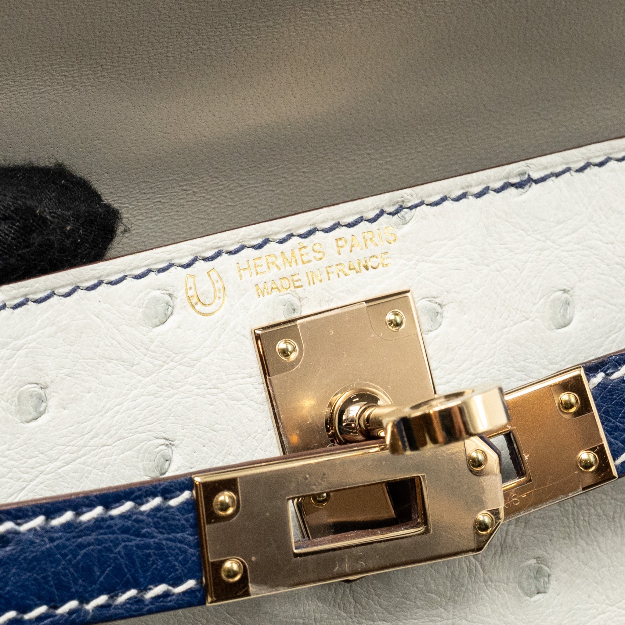 HERMES MINI KELLY SPECIAL ORDER OSTRICH GRIS PERLE/BLUE IRIS LGHW