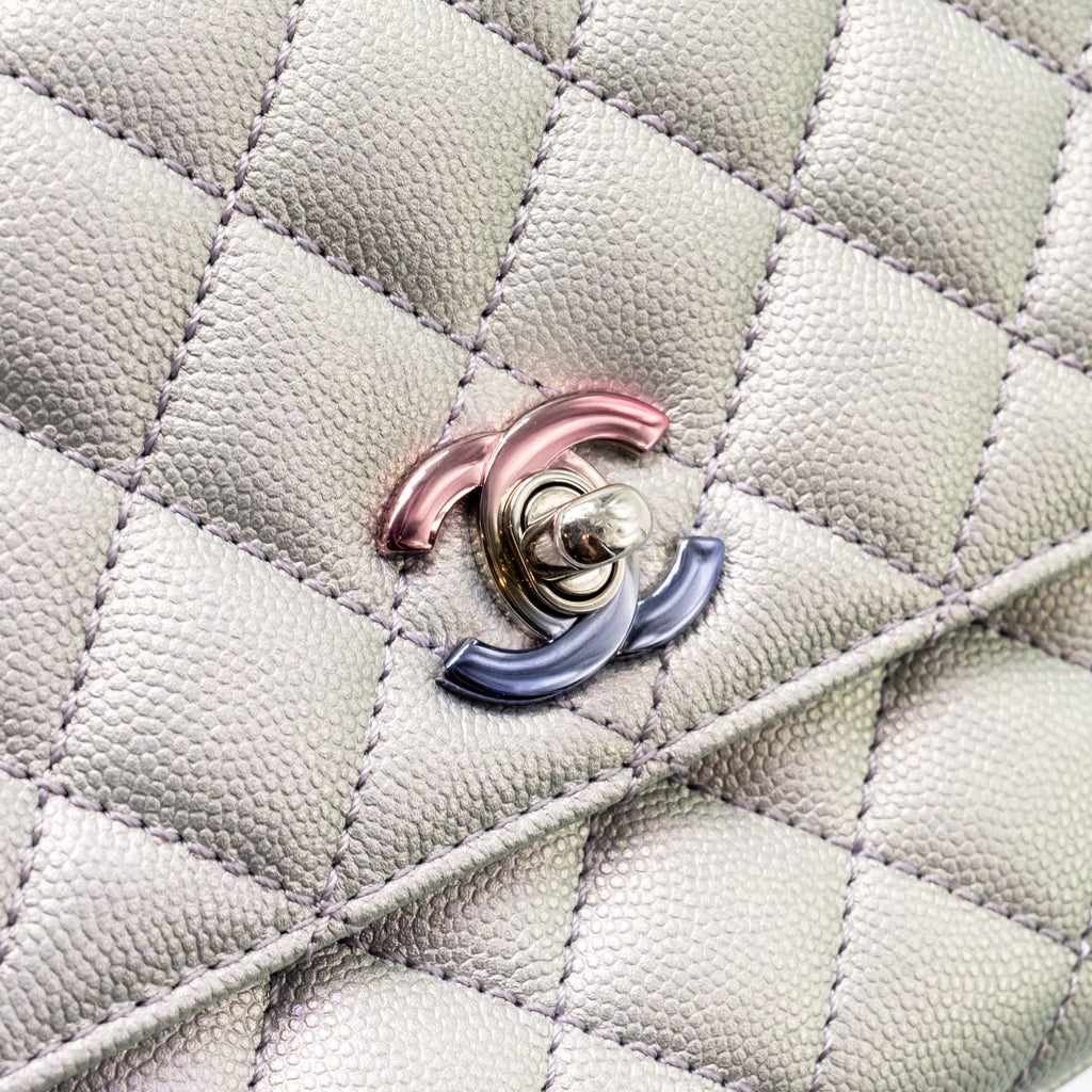 CHANEL SMALL COCO HANDLE CAVIAR IRIDESCENT LIGHT BLUE MULTICOLOUR HARDWARE(MICROCHIP)