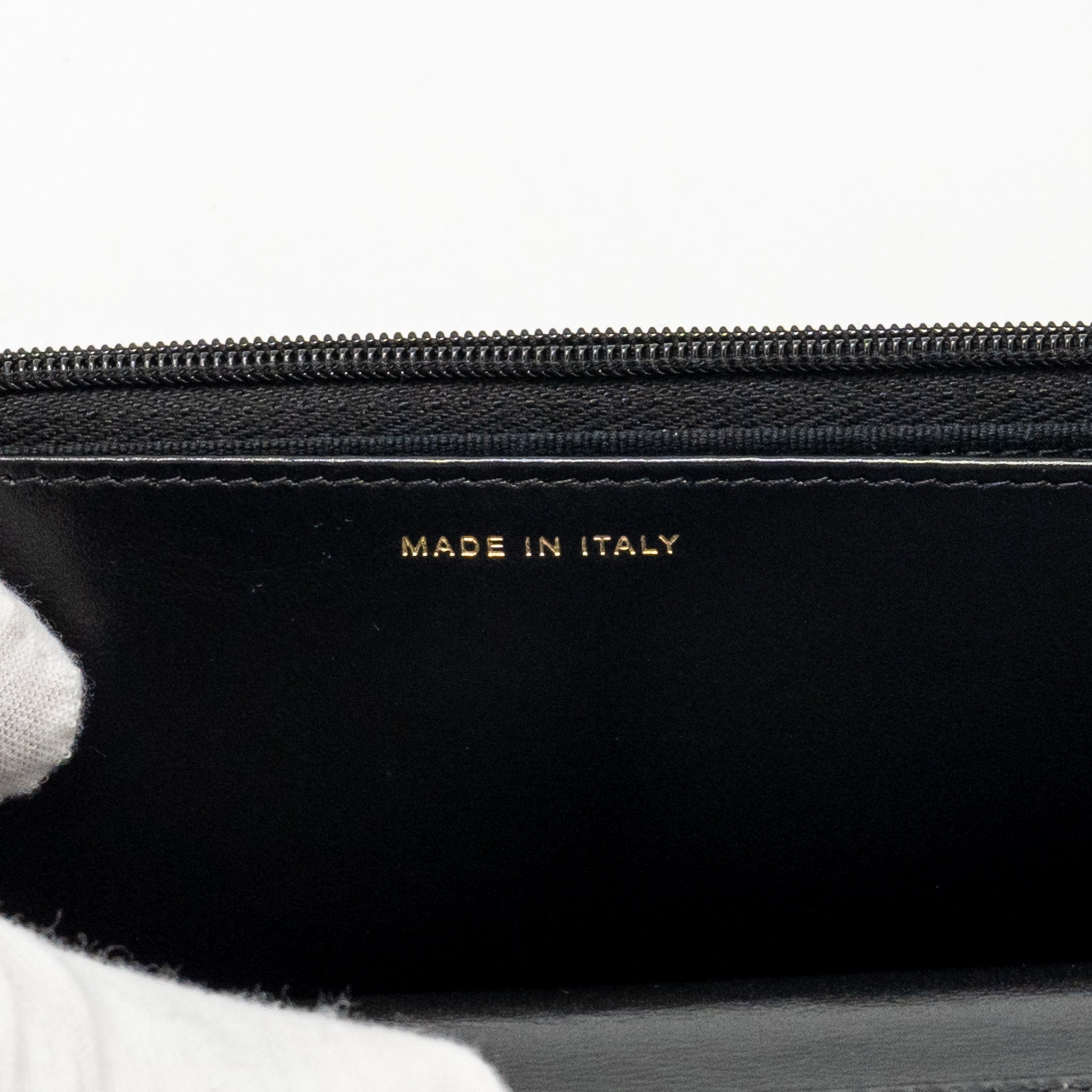 CHANEL WALLET ON CC DETAILED CHAIN SHINY LAMBSKIN BLACK GHW (MICROCHIP)