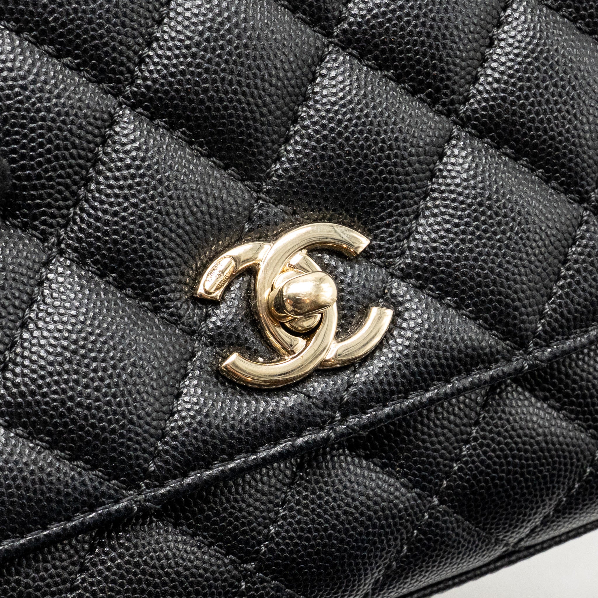 CHANEL MINI COCO HANDLE CAVIAR BLACK LGHW (MICROCHIP)