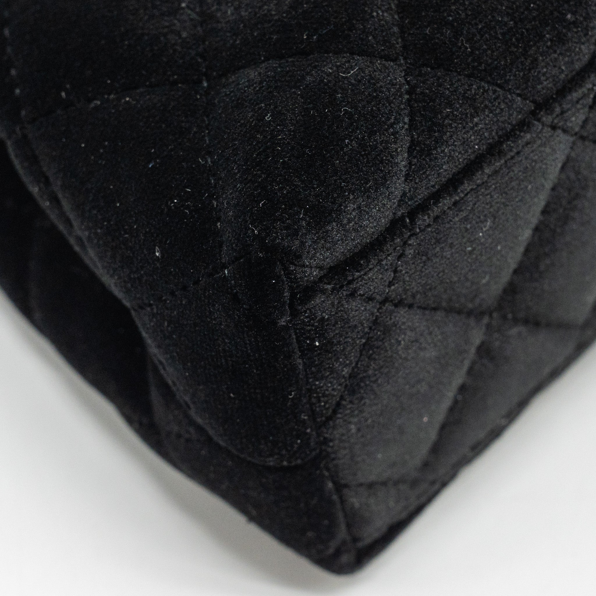 CHANEL 24A MINI SHOPPING TOTE/MINI KELLY VELVET BLACK GHW (MICROCHIP)