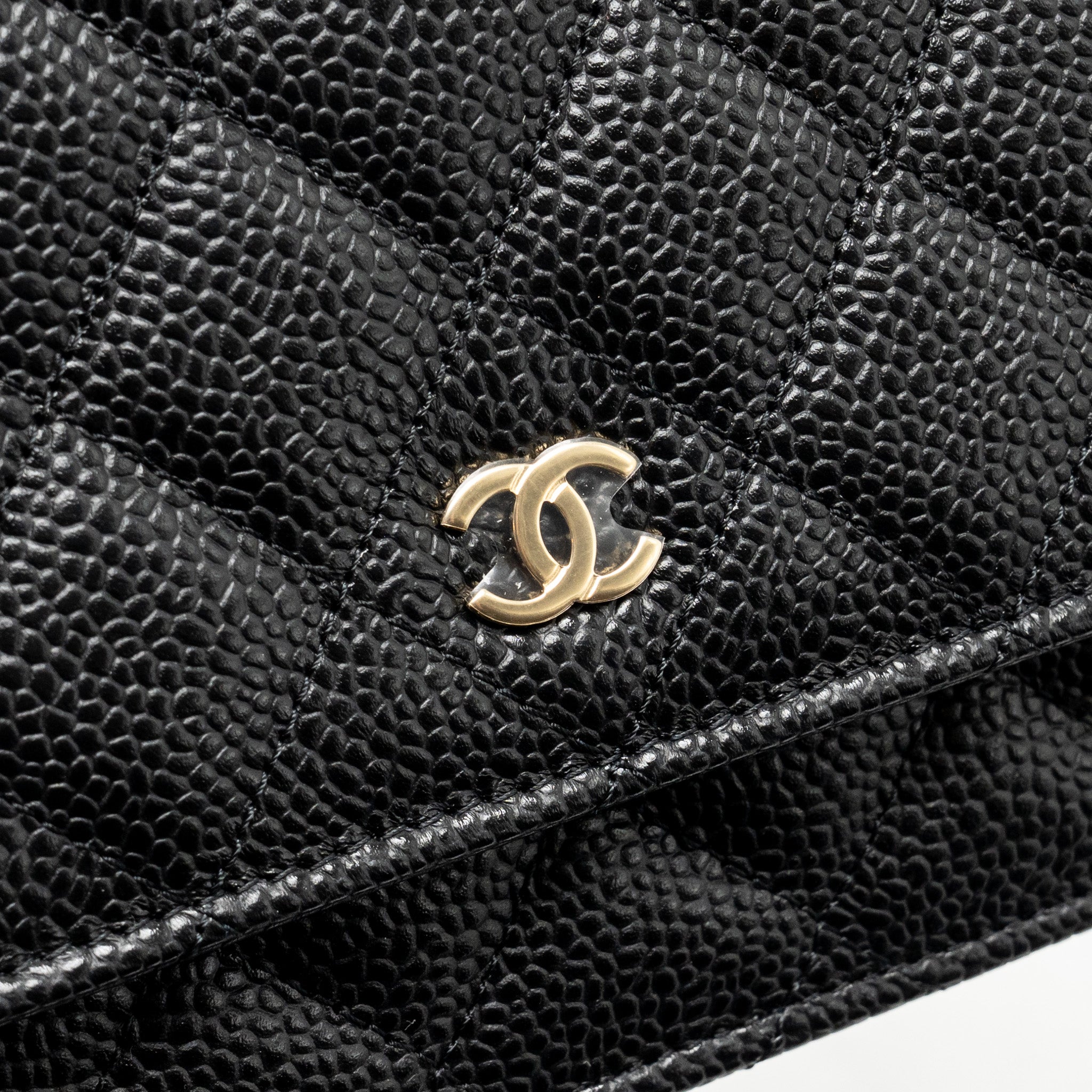 CHANEL CLASSIC WALLET ON CHAIN CAVIAR BLACK GHW (MICROCHIP)
