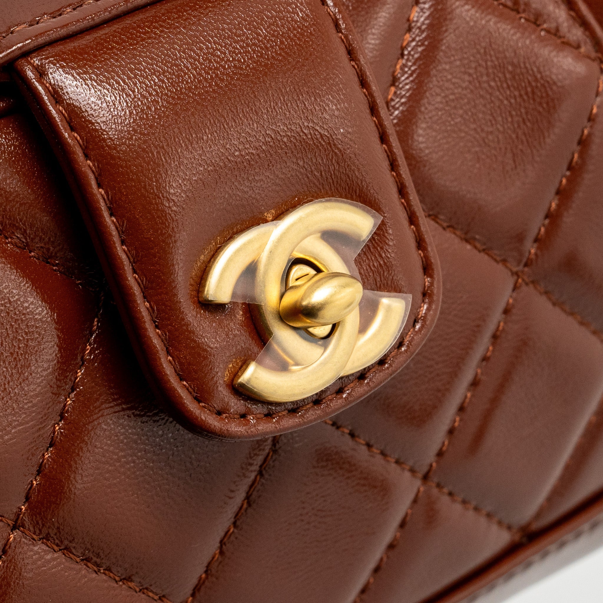 CHANEL 24A SMALL TOP HANDLE DOCTOR BAG QUILTED SHINY LAMBSKIN CARAMEL GHW (MICROCHIP)