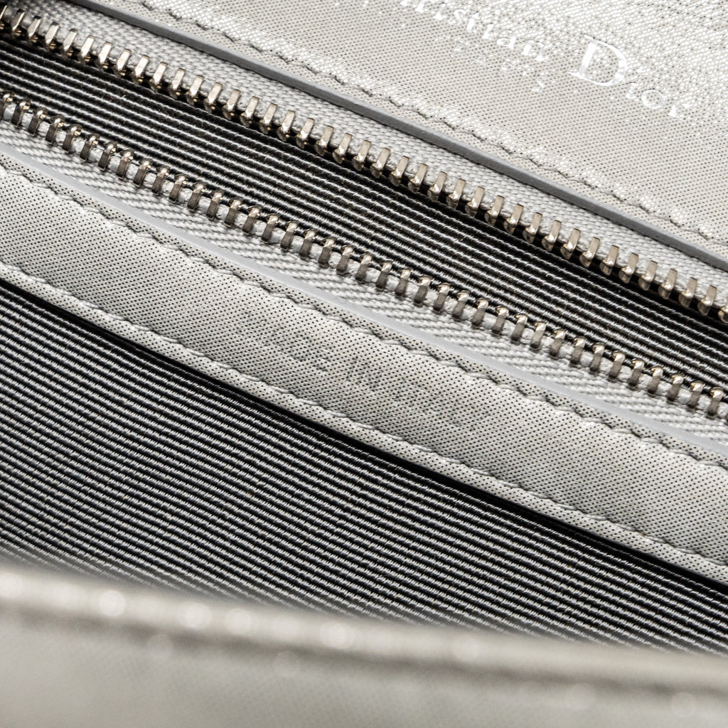 DIOR SMALL DIORAMA LEATHER IRIDESCENT PEARL GREY SHW