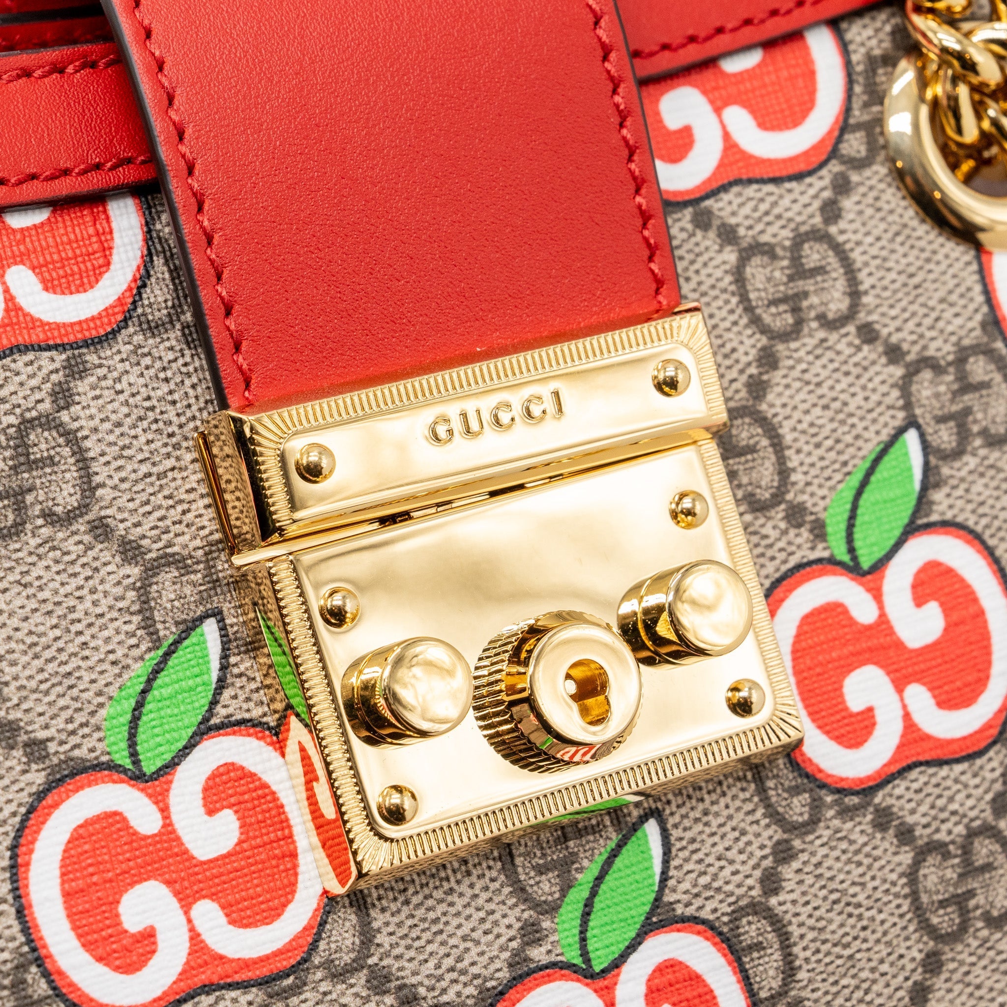 GUCCI SMALL PADLOCK SHOULDER BAG GG SUPREME CANVAS RED GHW