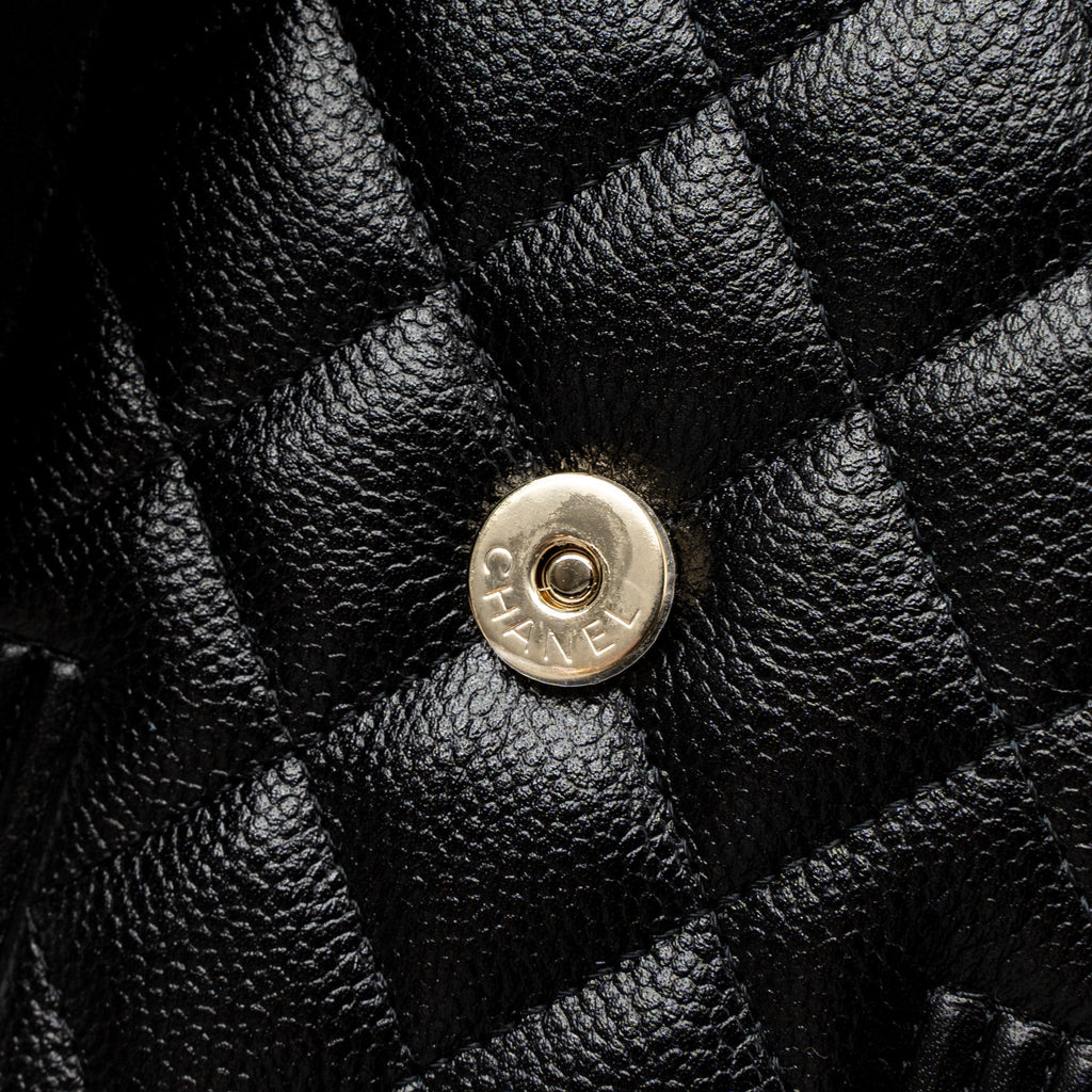 CHANEL VERTICAL PHONE POUCH CAVIAR BLACK LGHW