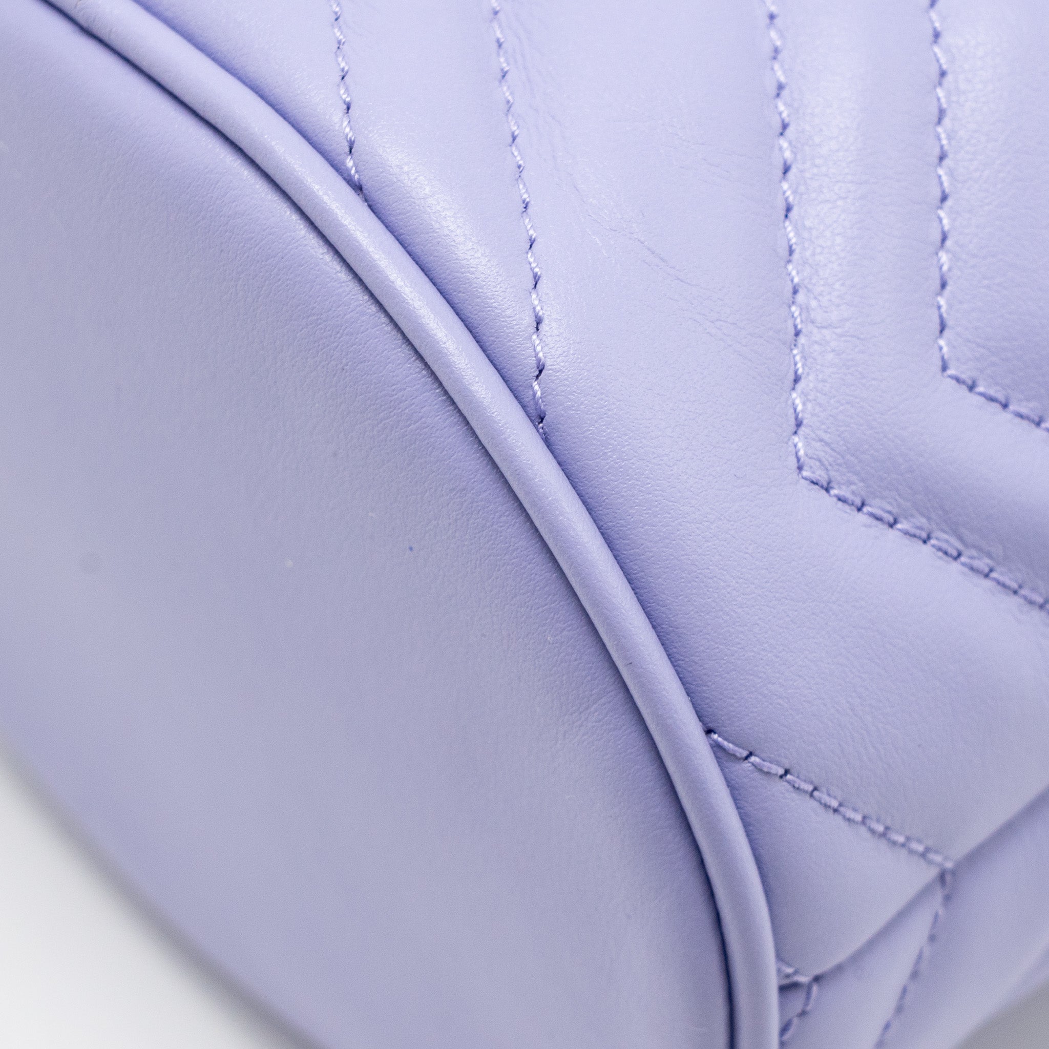 GUCCI GG MARMONT BUCKET BAG CALFSKIN LIGHT PURPLE SHW