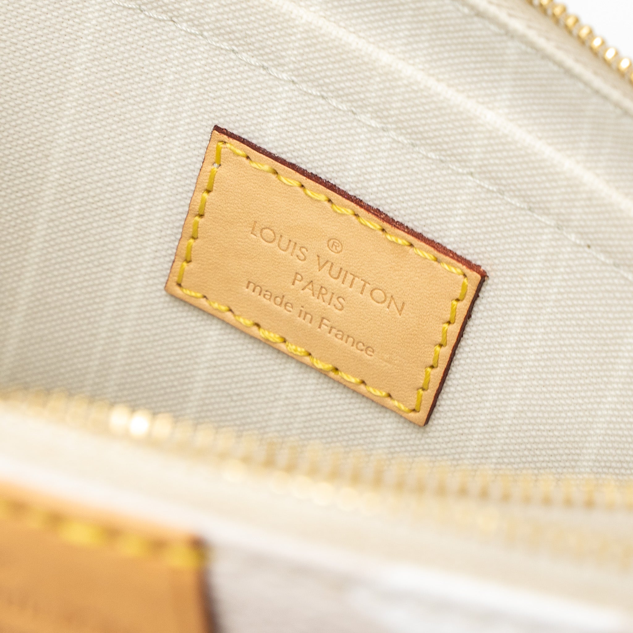 LOUIS VUITTON MULTI POCHETTE ACCESSORIES BY THE POOL GIANT MONOGRAM GIANT CANVAS GHW