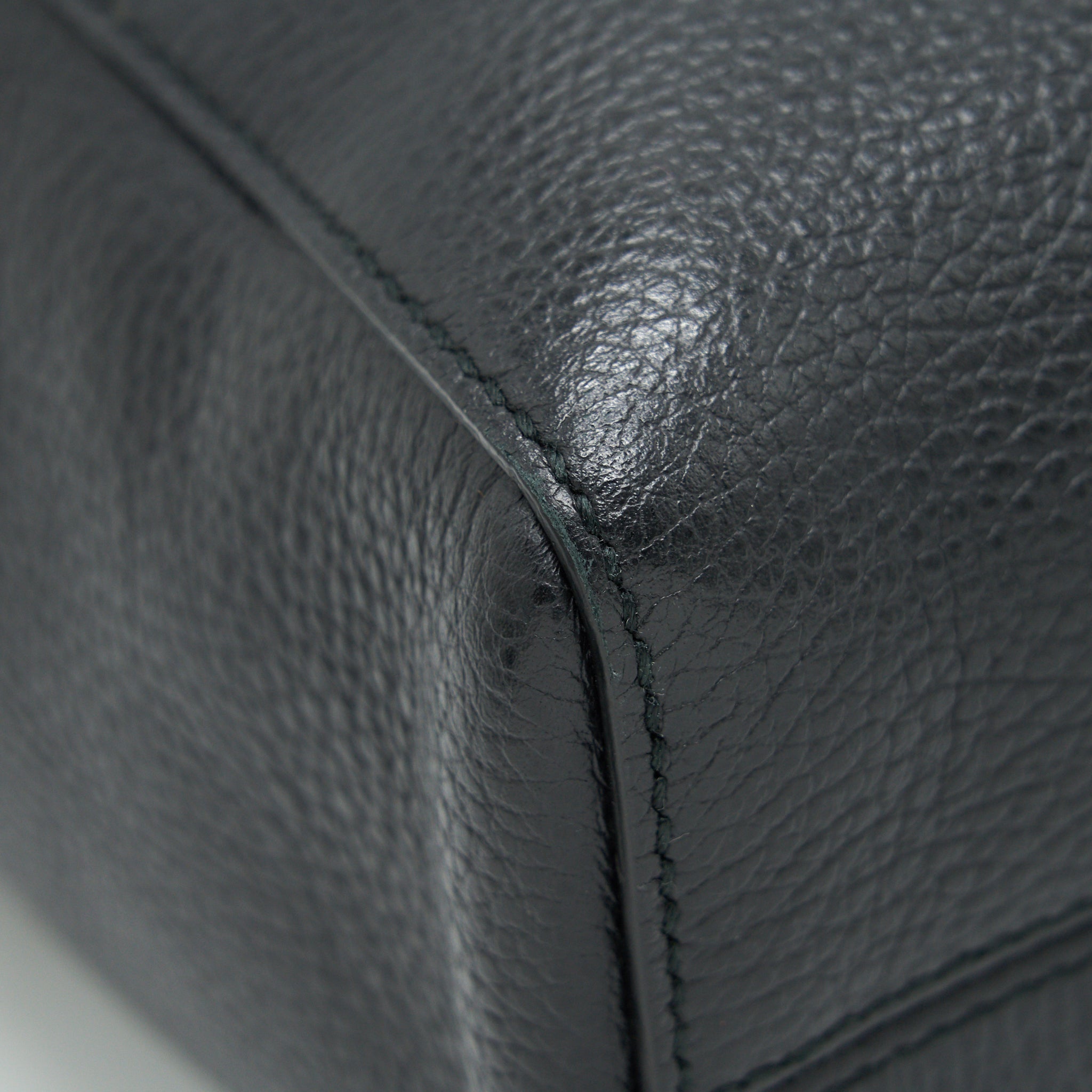 GUCCI GRAINED CALFSKIN TOTE BAG BLACK WITH LONG STRAP
