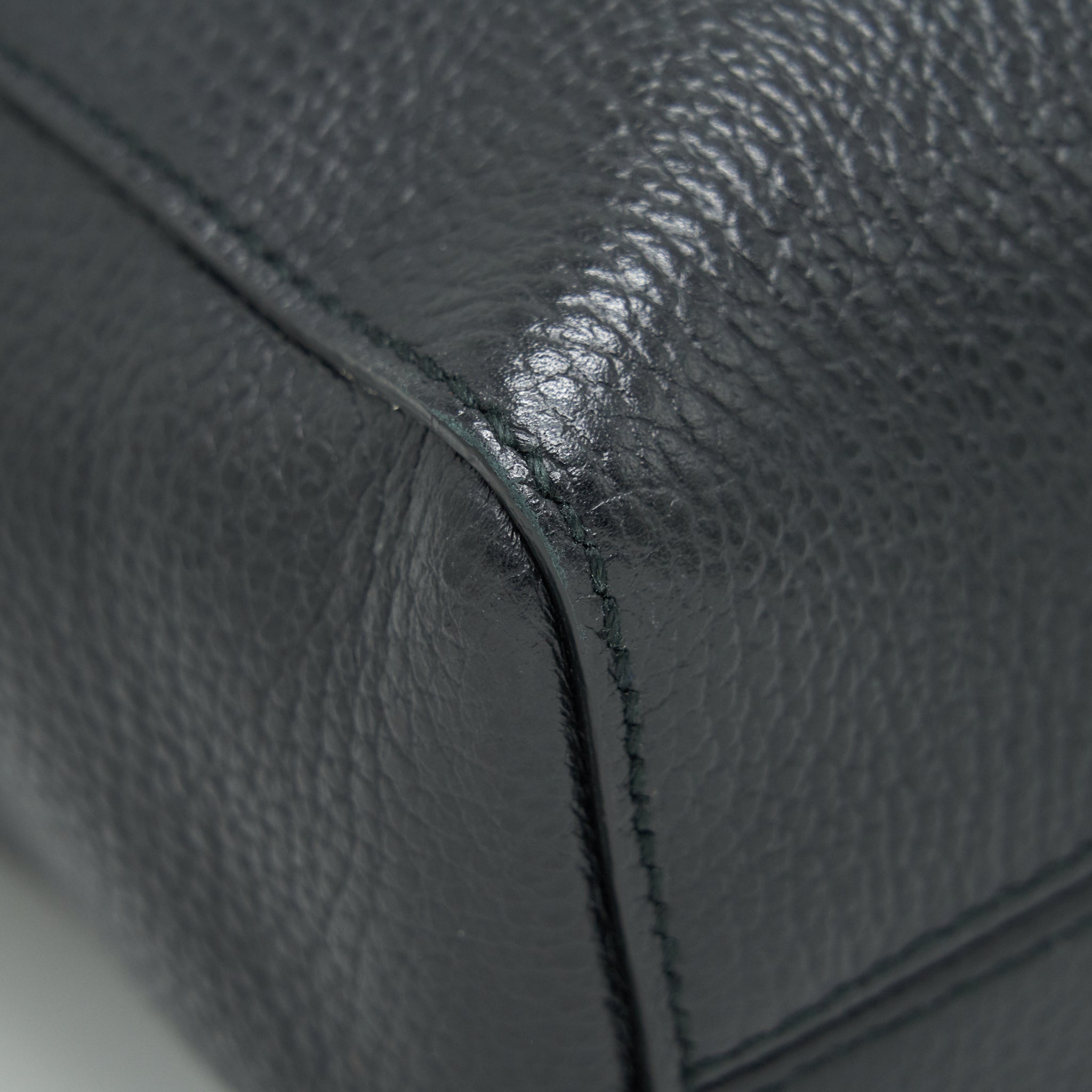 GUCCI GRAINED CALFSKIN TOTE BAG BLACK WITH LONG STRAP