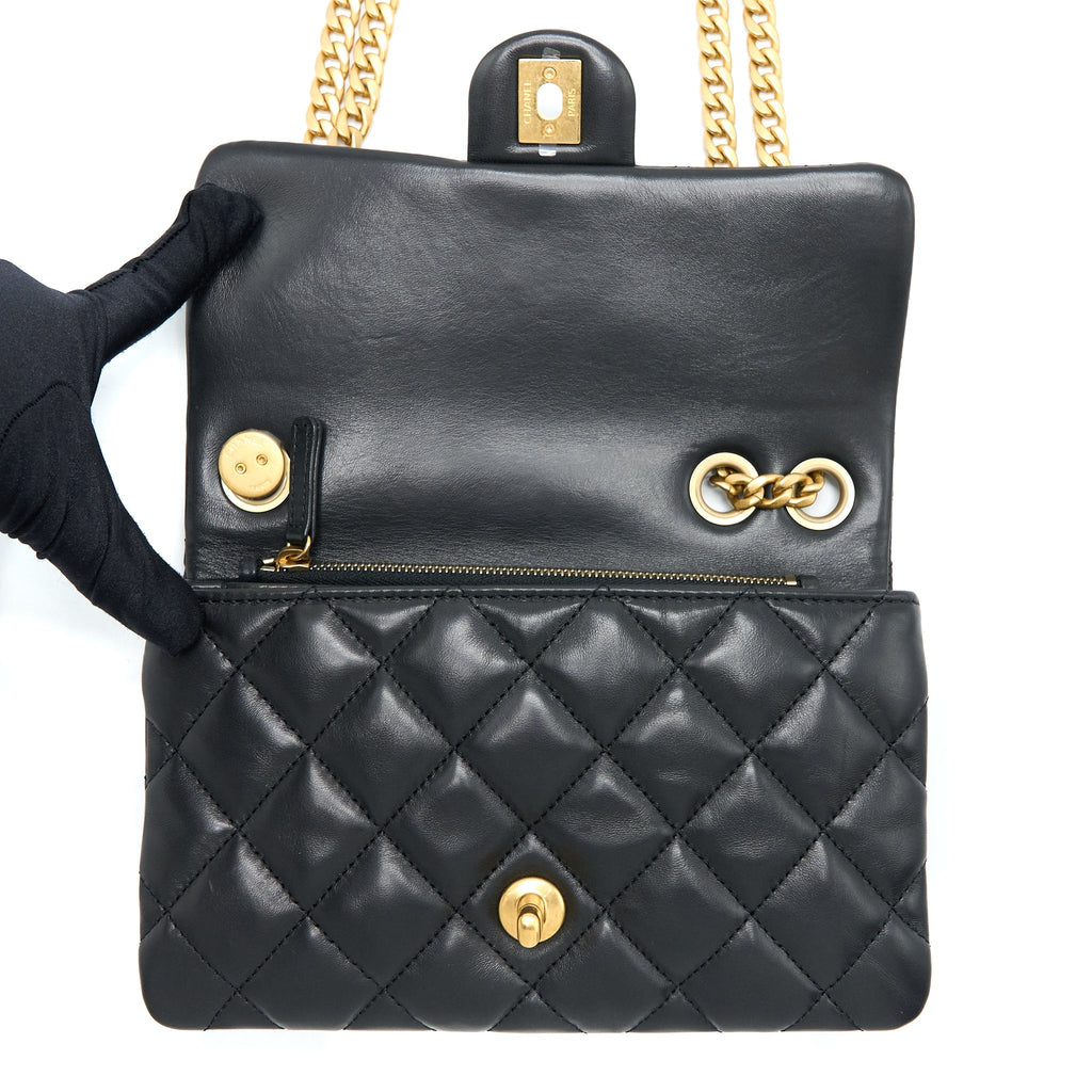 CHANEL 22K GOLD PILLAR ADJUSTMENT CHAIN FLAP BAG LAMBSKIN BLACK GHW (MICROCHIP)