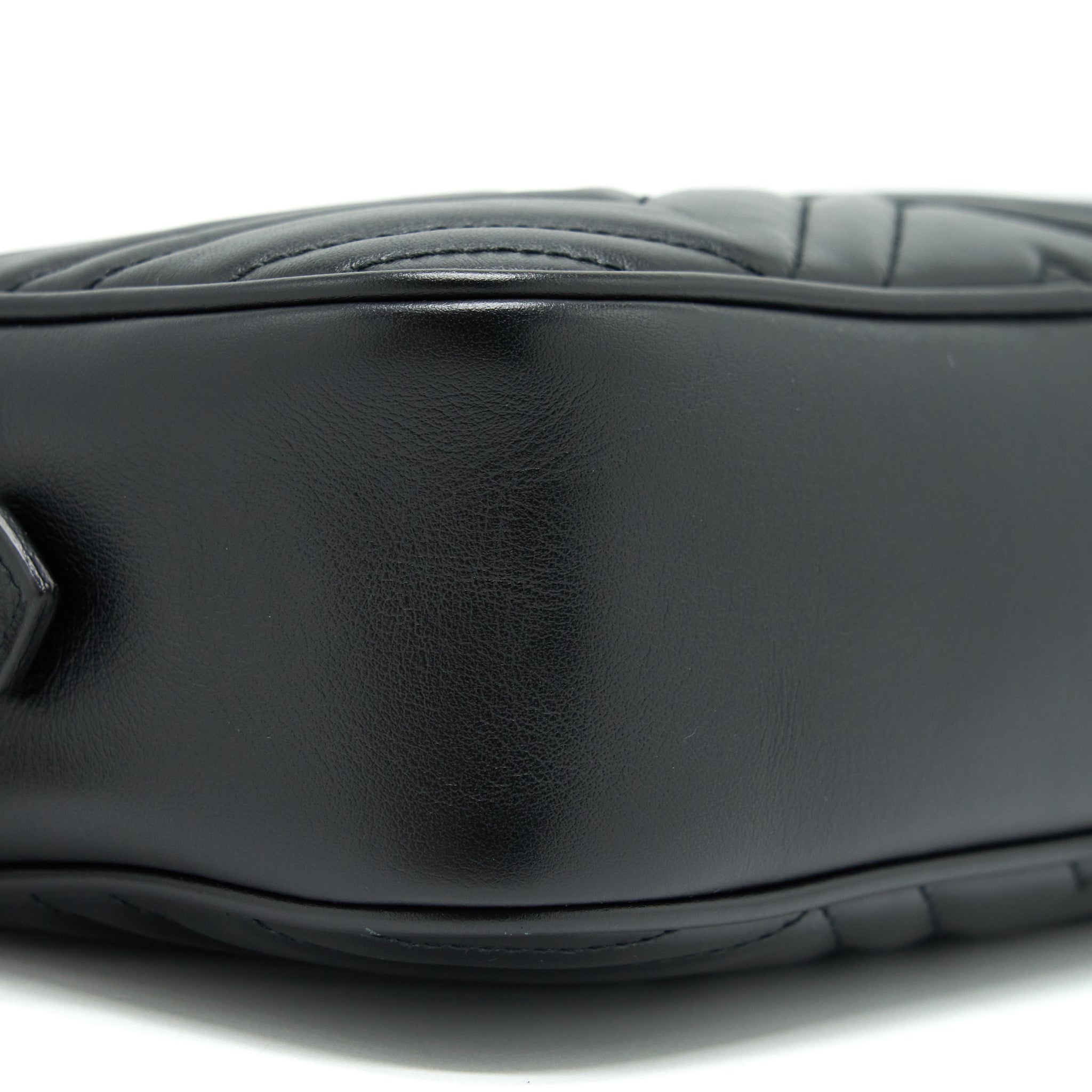 GUCCI GG MARMONT SMALL CAMERA BAG BLACK