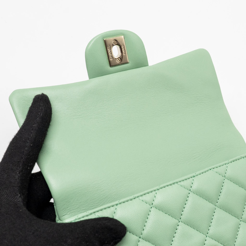 CHANEL 23P TOP HANDLE MINI RECTANGULAR LAMBSKIN LIGHT GREEN LGHW (MICROCHIP)
