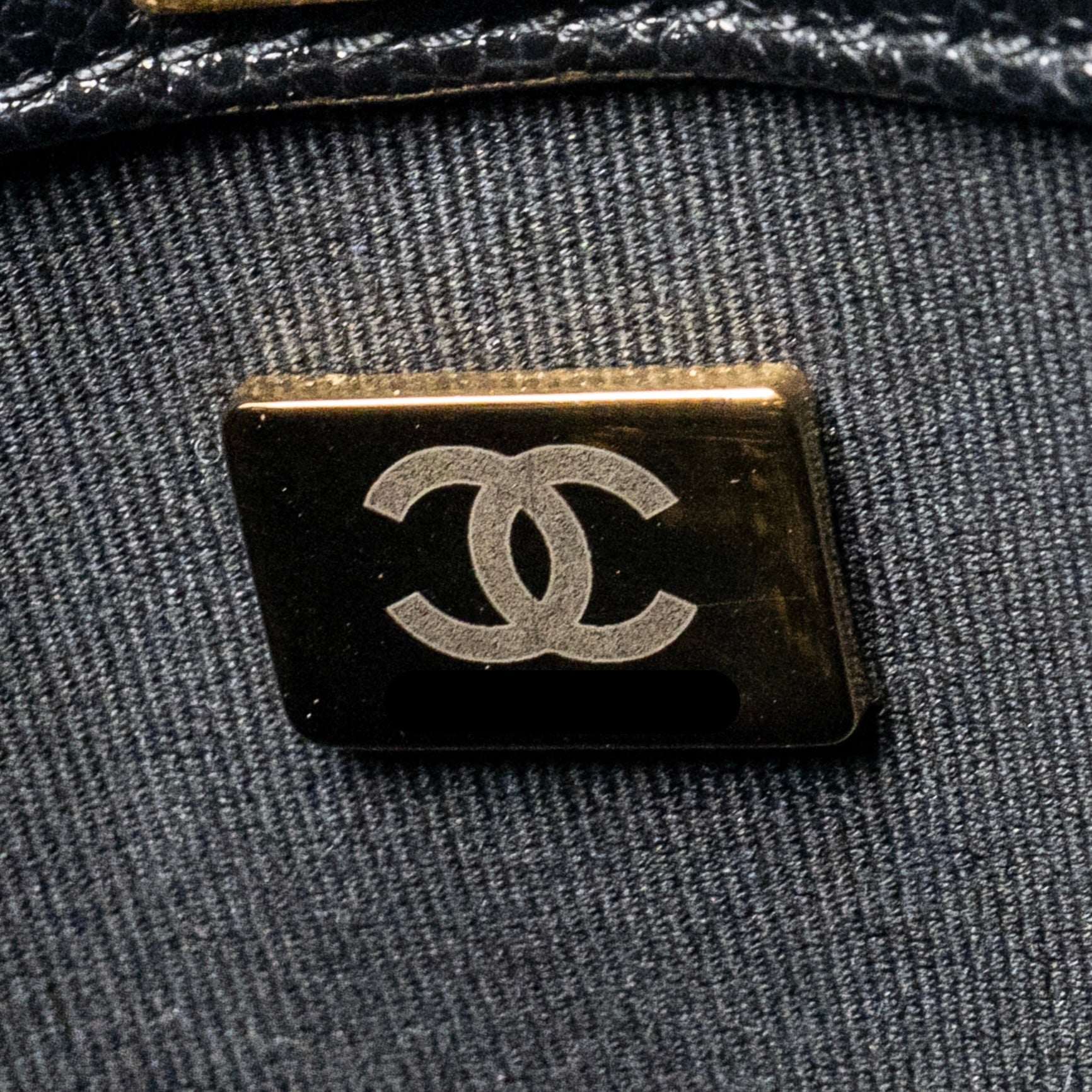 CHANEL CC CAMELLIA SMALL SHOPPING BAG CAVIAR BLACK GHW (MICROCHIP)