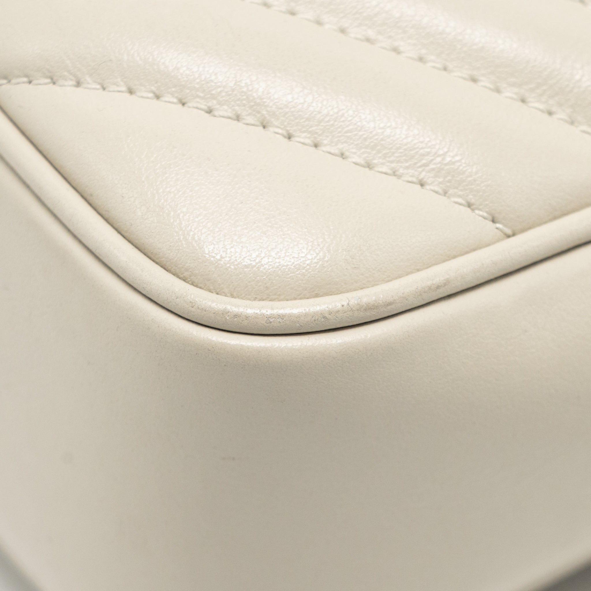 SAINT LAURENT/YSL LOU CAMERA BAG CALFSKIN WHITE GHW