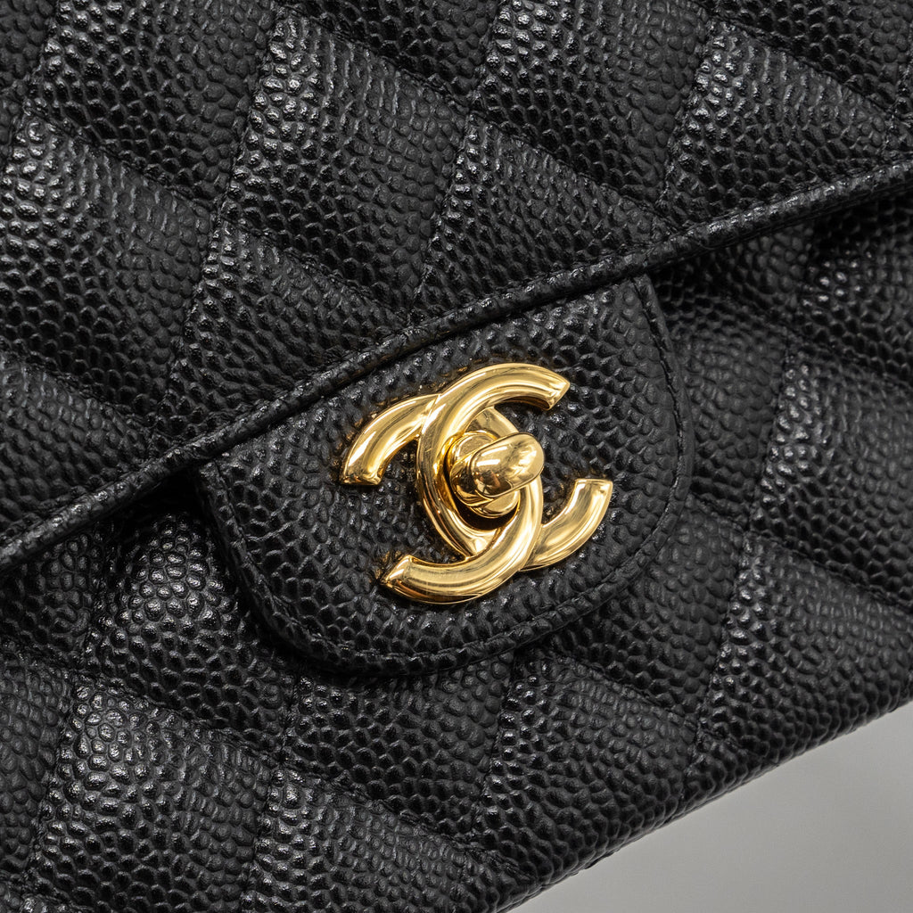 CHANEL MEDIUM CLASSIC DOUBLE FLAP BAG CAVIAR BLACK GHW