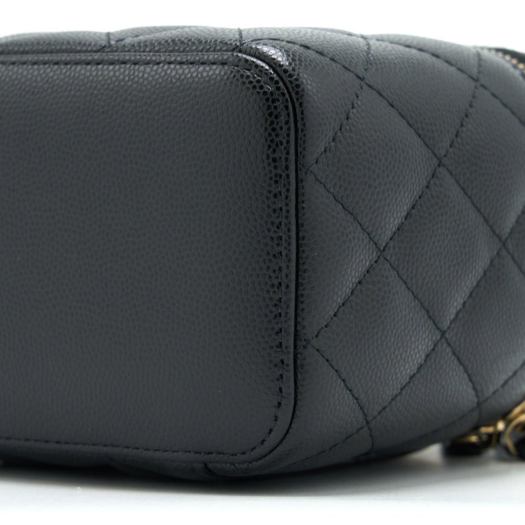CHANEL LONG VANITY WITH CHAIN CAVIAR BLACK LGHW