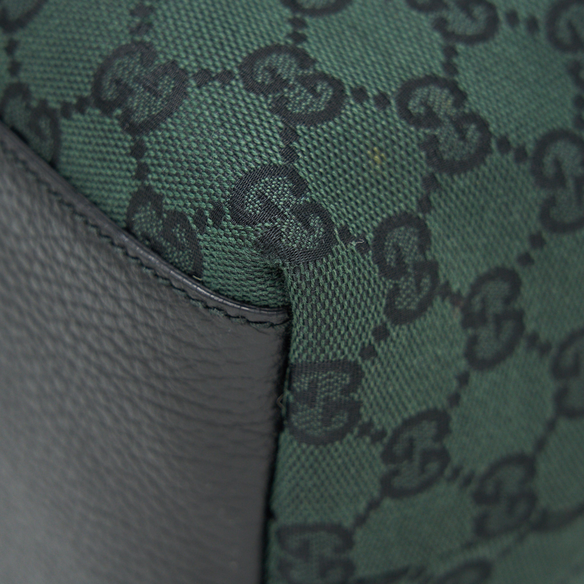 GUCCI GG CANVAS SHOPPING BAG DARK GREEN / BLACK