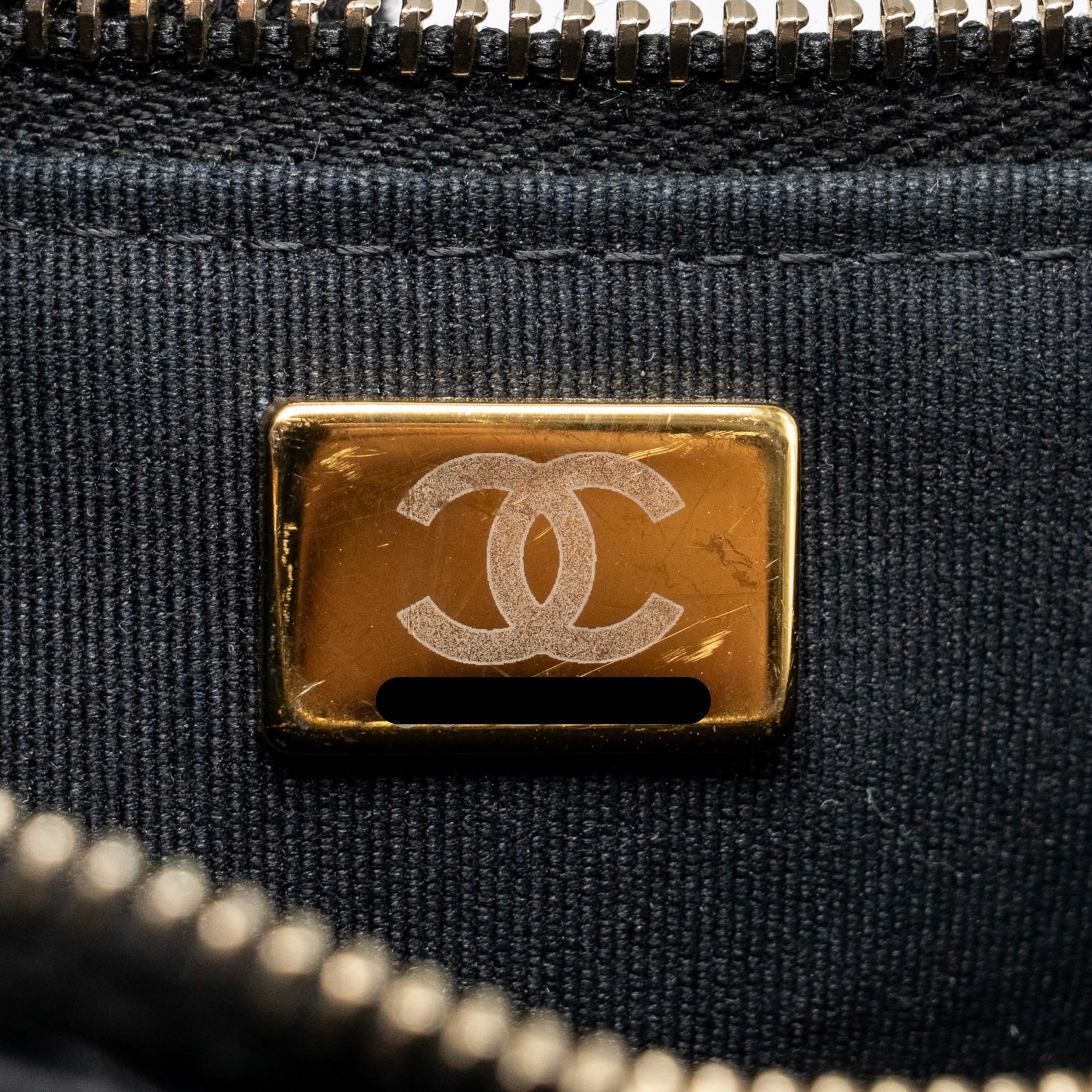 CHANEL LARGE QUILTED HOBO BAG SHINY CRUMPLED LAMBSKIN BLACK GHW (MICROCHIP)