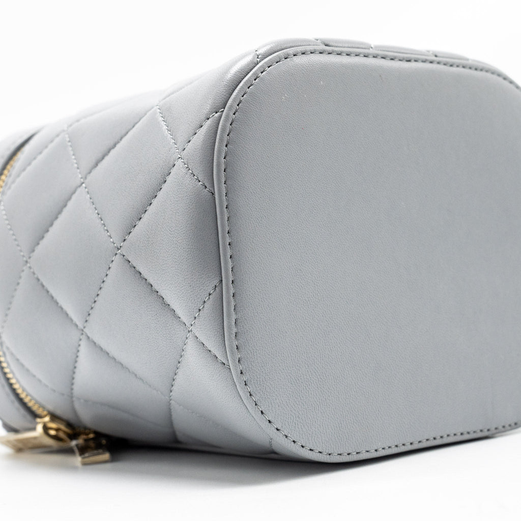 CHANEL TRENDY CC TOP HANDLE VANITY WITH CHAIN LAMBSKIN GREY LGHW