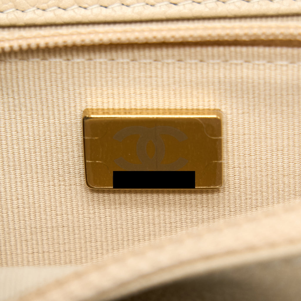 CHANEL WALLET ON CHAIN WITH DETAILED CHAIN CAVIAR BEIGE LGHW (MICROCHIP)
