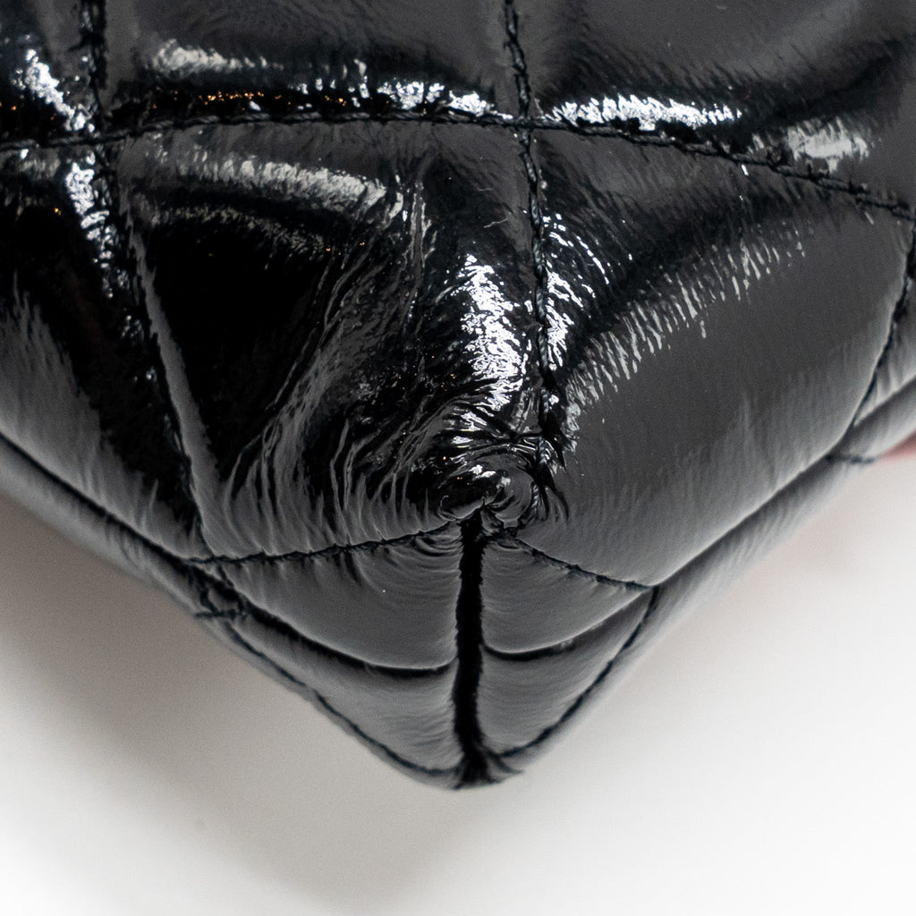 CHANEL 24A BOW KNOT CLUTCH WITH CHAIN PATENT CRUMPLED LAMBSKIN / SHINY LAMBSKIN BLACK / PINK GHW (MICROCHIP)