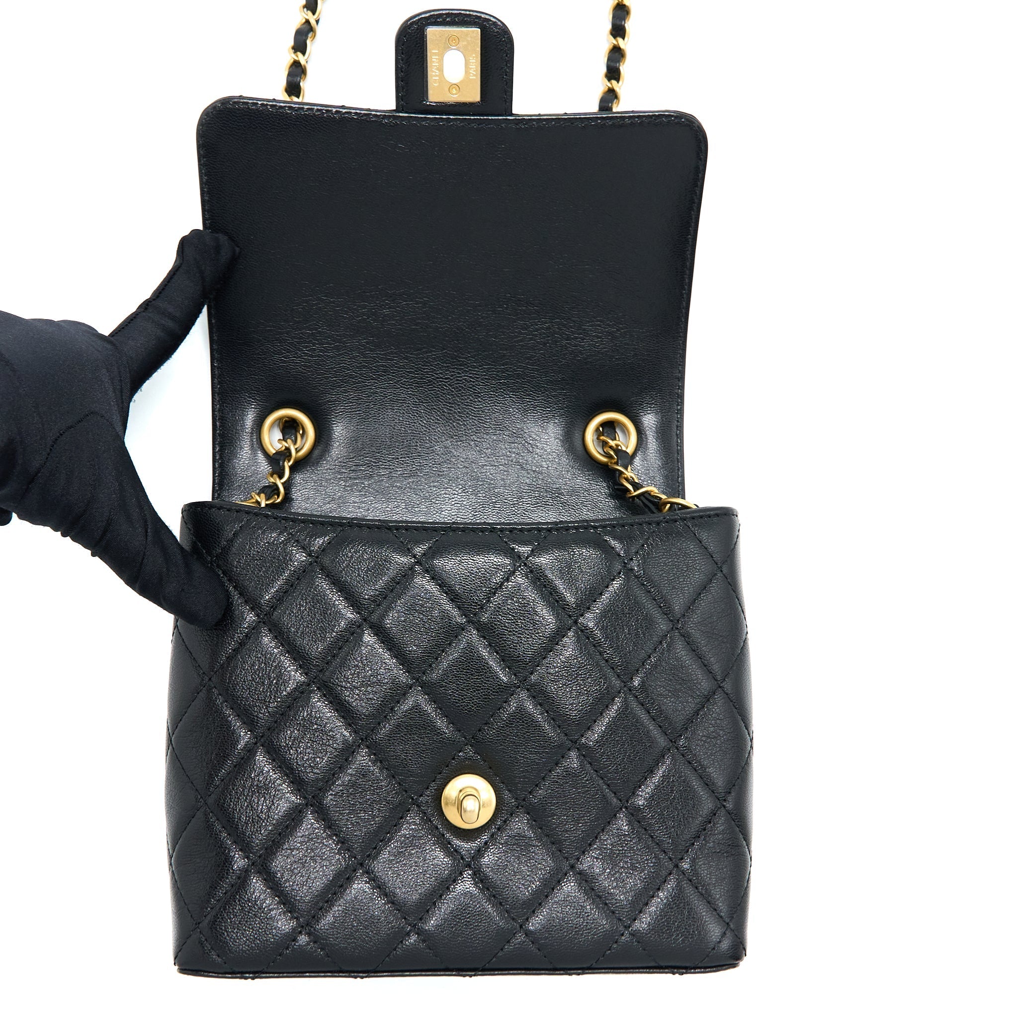 CHANEL 22K RETRO CLASSIC NEW SQUARE FLAP BAG GOATSKIN BLACK GHW (MICROCHIP)