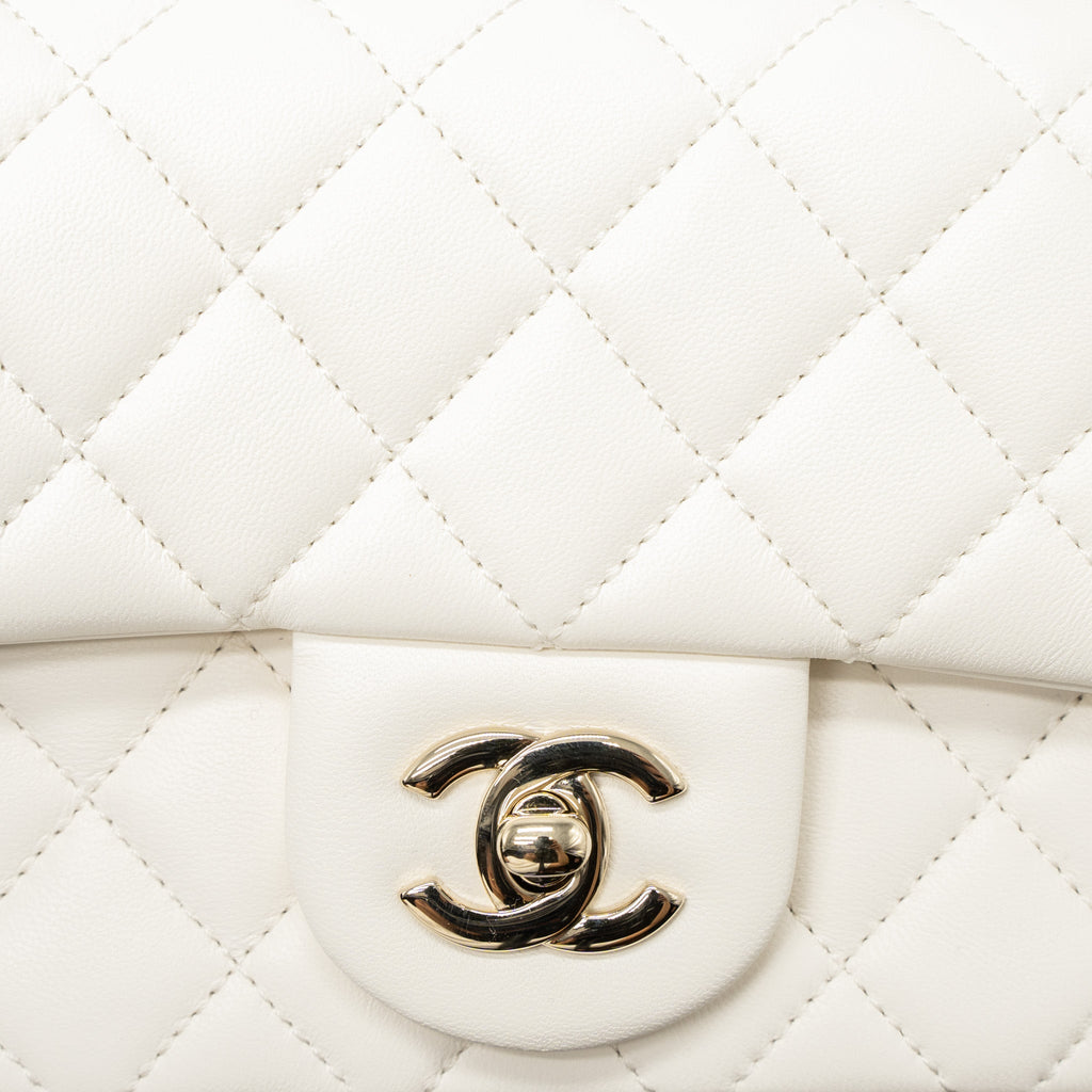 CHANEL 23C PEARL CRUSH MINI RECTANGULAR FLAP BAG LAMBSKIN WHITE LGHW (MICROCHIP)