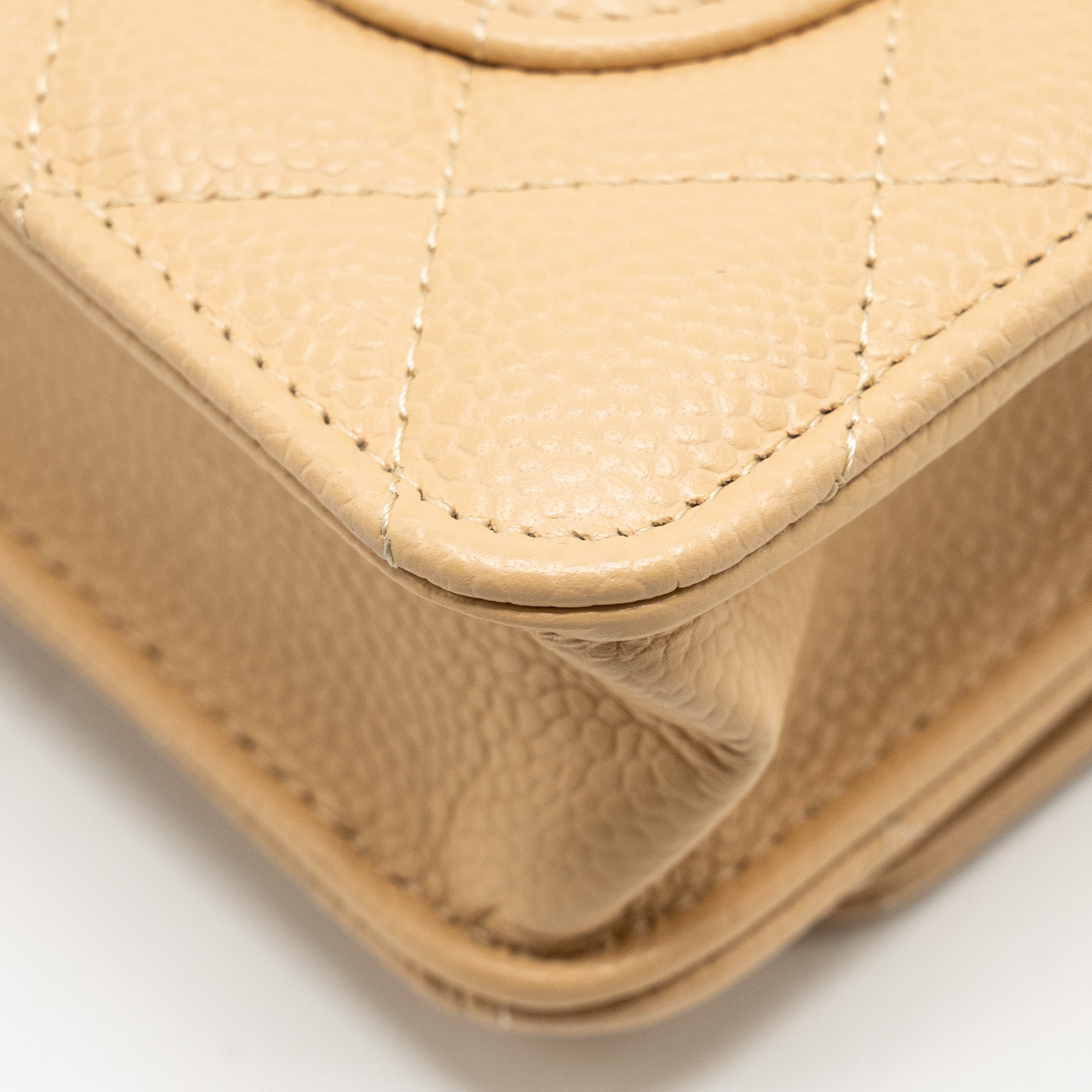 CHANEL CLASSIC WALLET ON CHAIN CAVIAR BEIGE GHW (MICROCHIP)