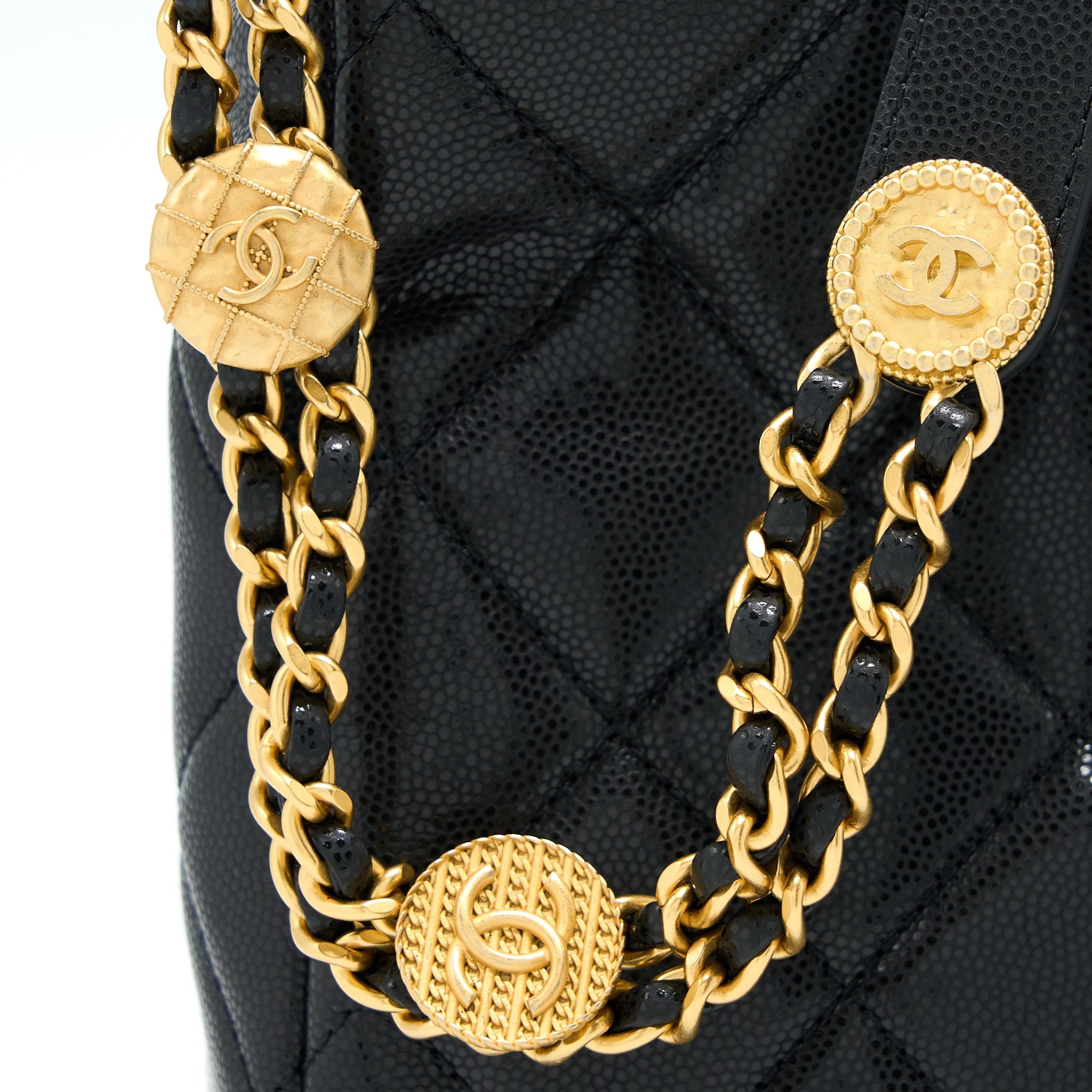 CHANEL 22A TWIST YOUR BUTTONS HOBO SHOULDER BAG CAVIAR BLACK GHW (MICROCHIP)