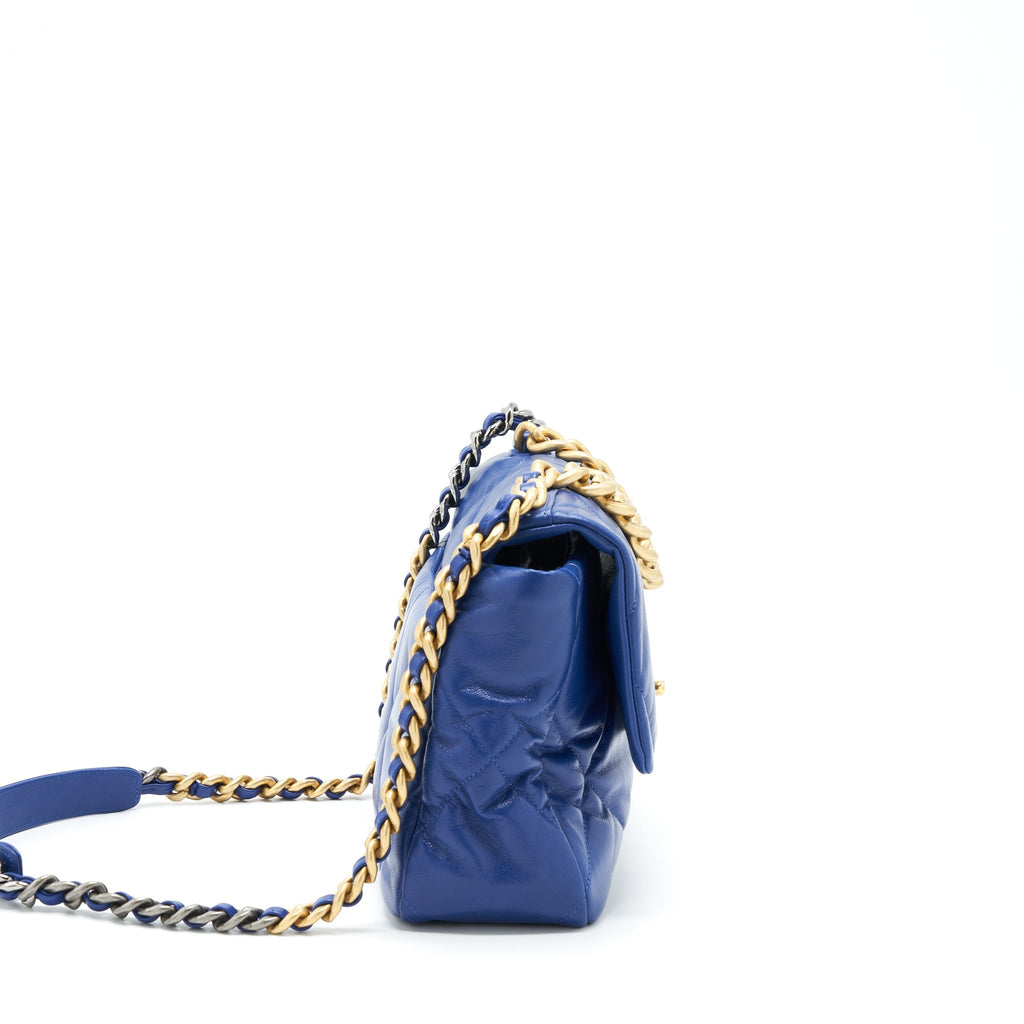 CHANEL MEDIUM 19 BAG GOATSKIN BLUE GOLD/SILVER HARDWARE