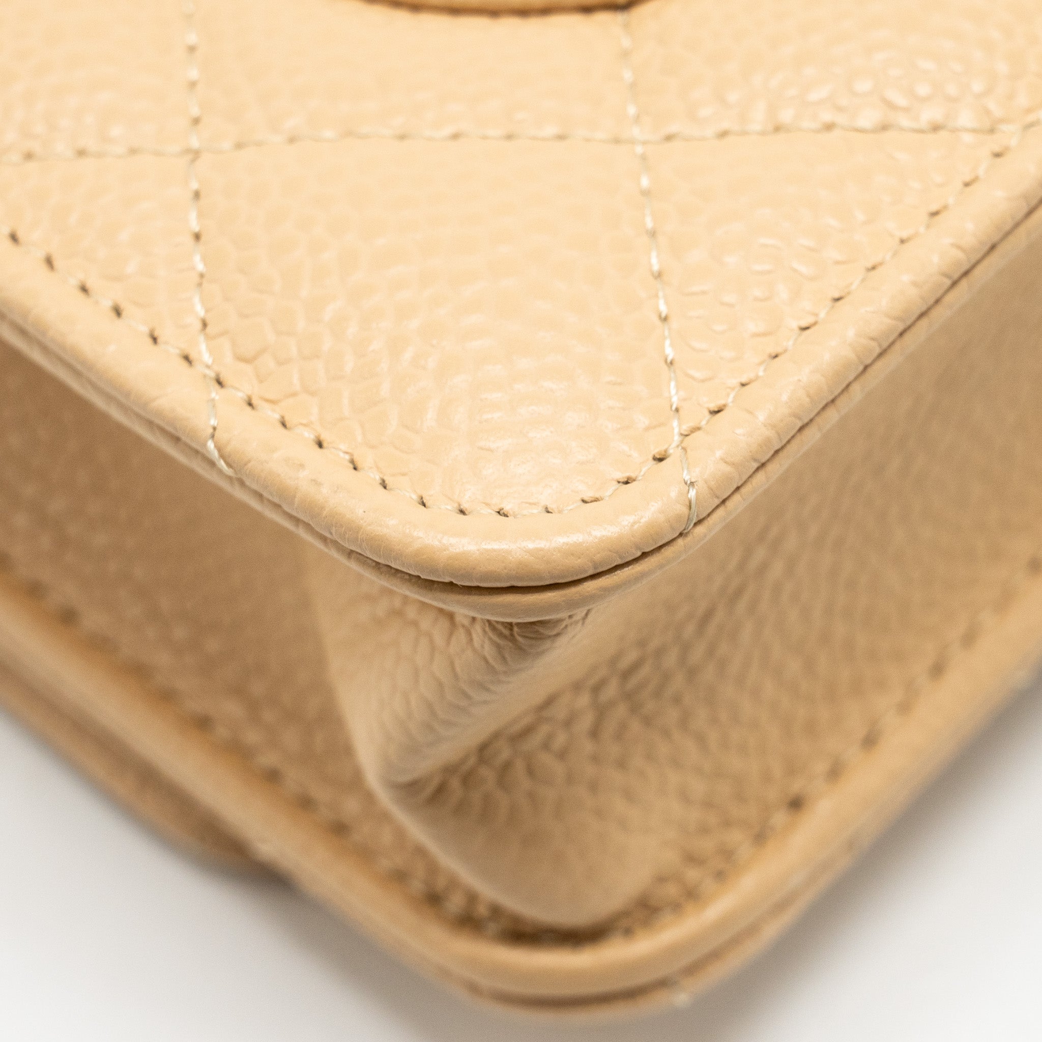 CHANEL CLASSIC WALLET ON CHAIN CAVIAR BEIGE GHW (MICROCHIP)