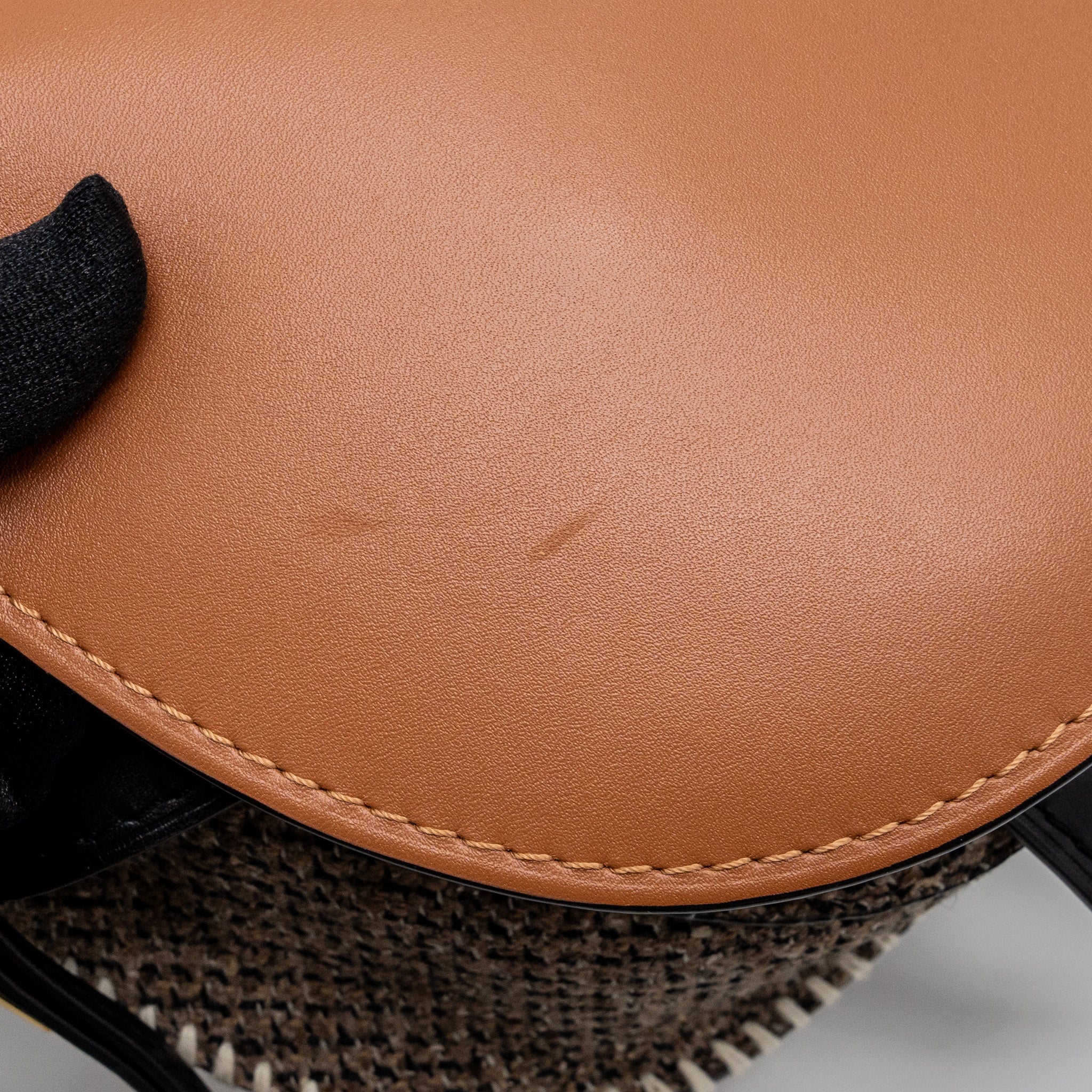 LOEWE SMALL GATE BAG CALFSKIN/TWEED TAN GHW