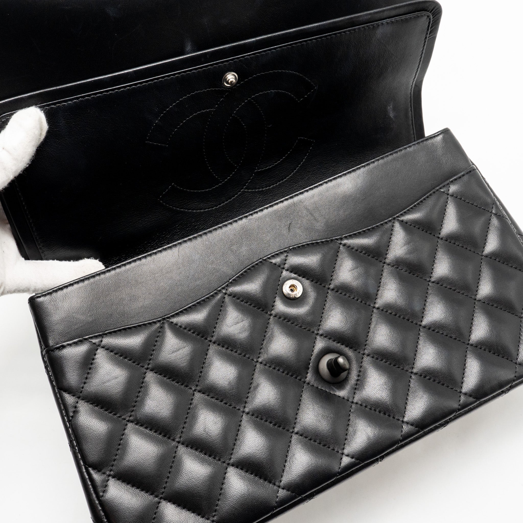 CHANEL JUMBO CLASSIC DOUBLE FLAP BAG LAMBSKIN SO BLACK