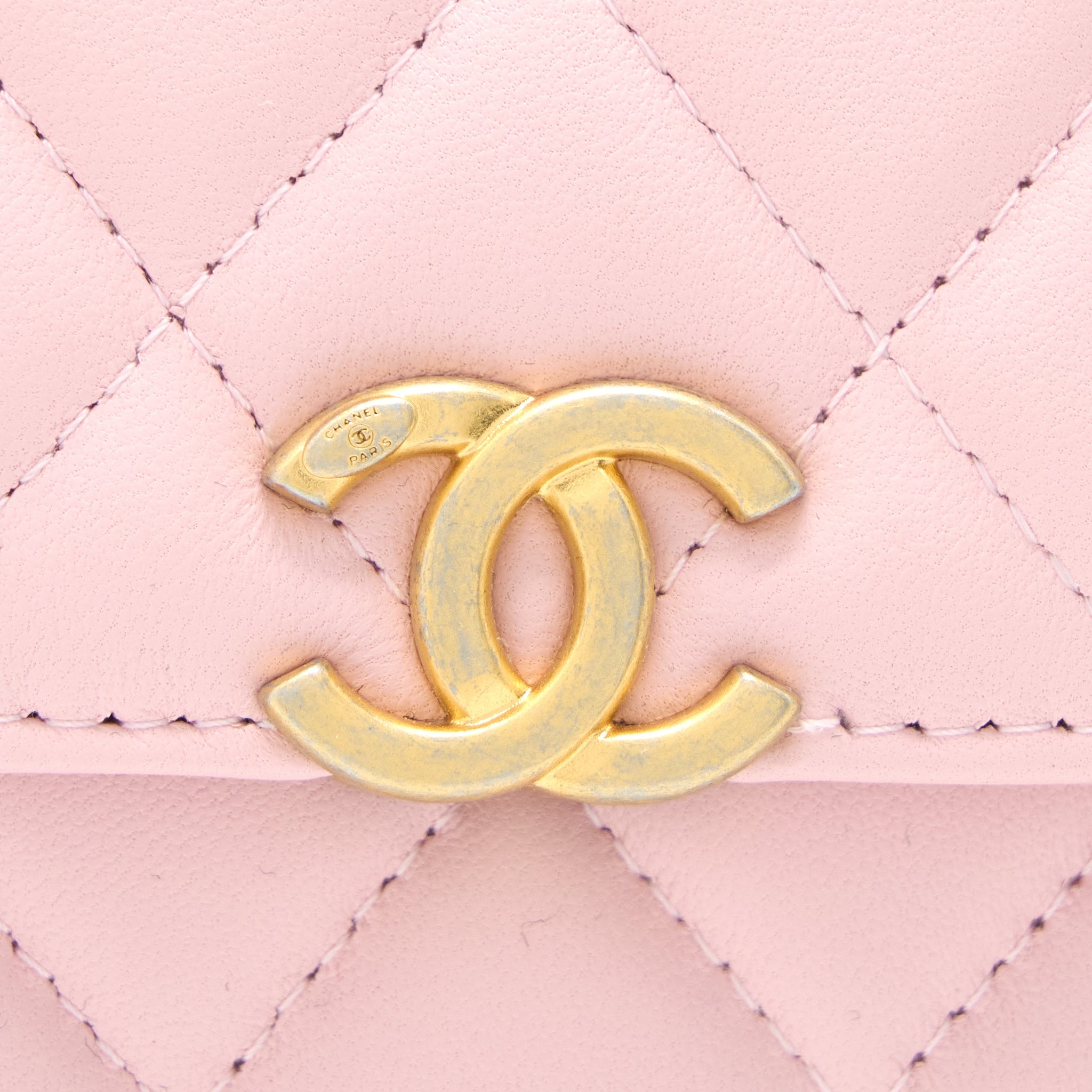 CHANEL 22B FLAP BAG ENAMEL/CC LOGO TOP HANDLE LAMBSKIN NJ523 LIGHT PINK BRUSHED GHW